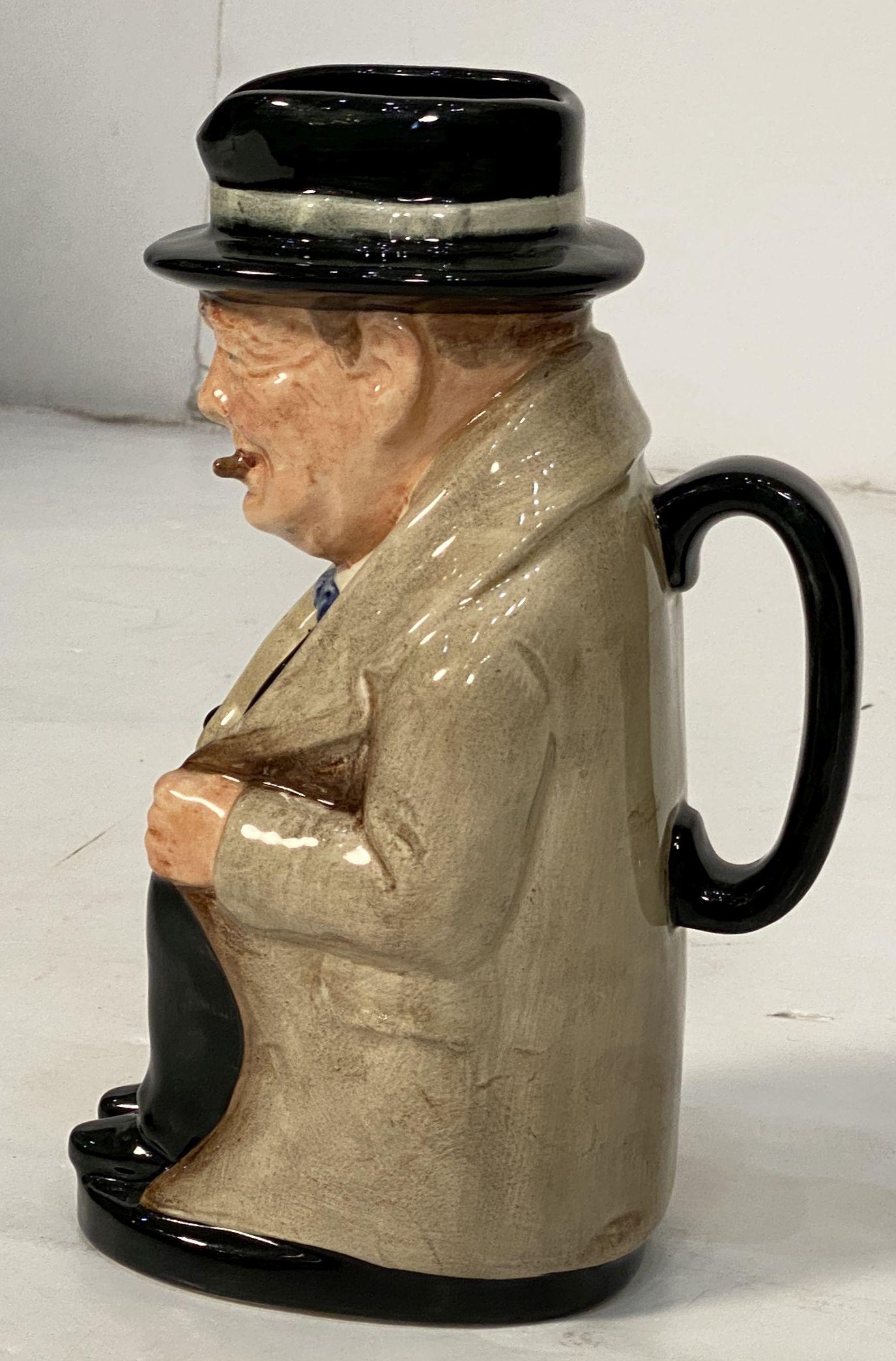 Jarra Winston Churchill Toby de Royal Doulton en Bueno estado para la venta en Austin, TX