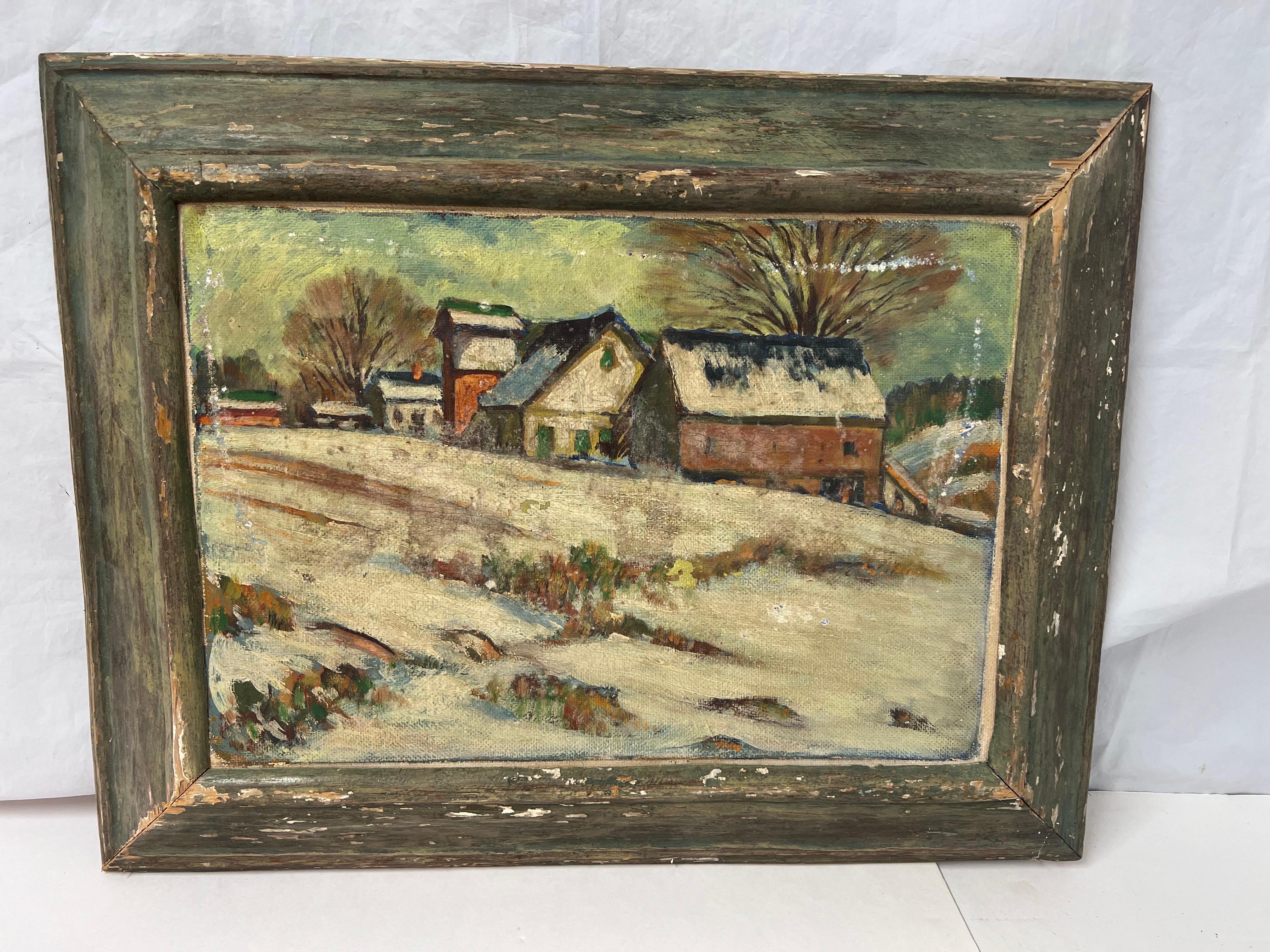Scena di campagna invernale su tavola. Una caratteristica scena di campagna rustica sotto una soffice nevicata. Colorato e caldo. Stile e condizioni rustiche. 