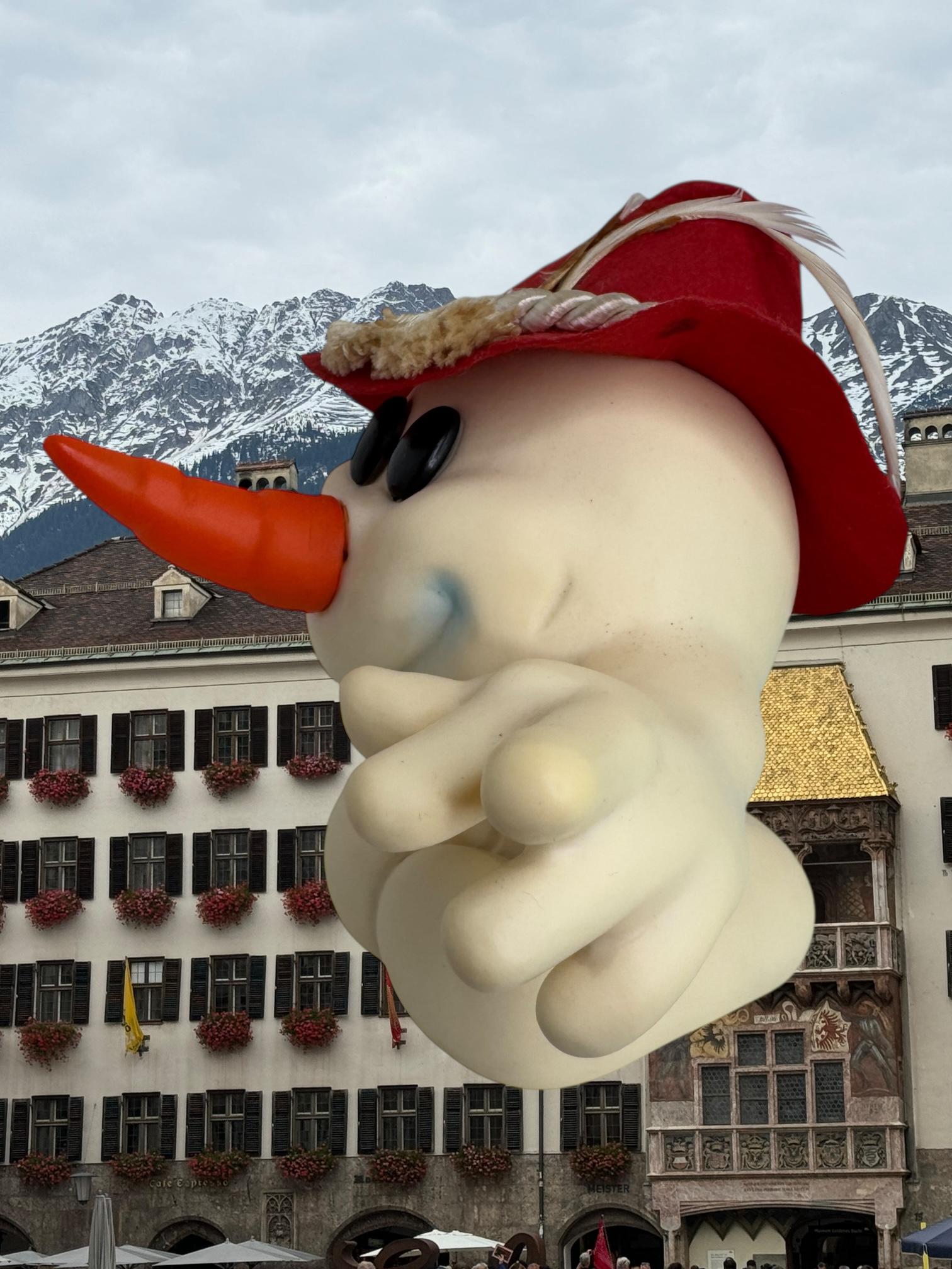 Les Jeux olympiques d'hiver 1976 Mascot Snowman Piggy Bank Vintage Autriche en vente 5