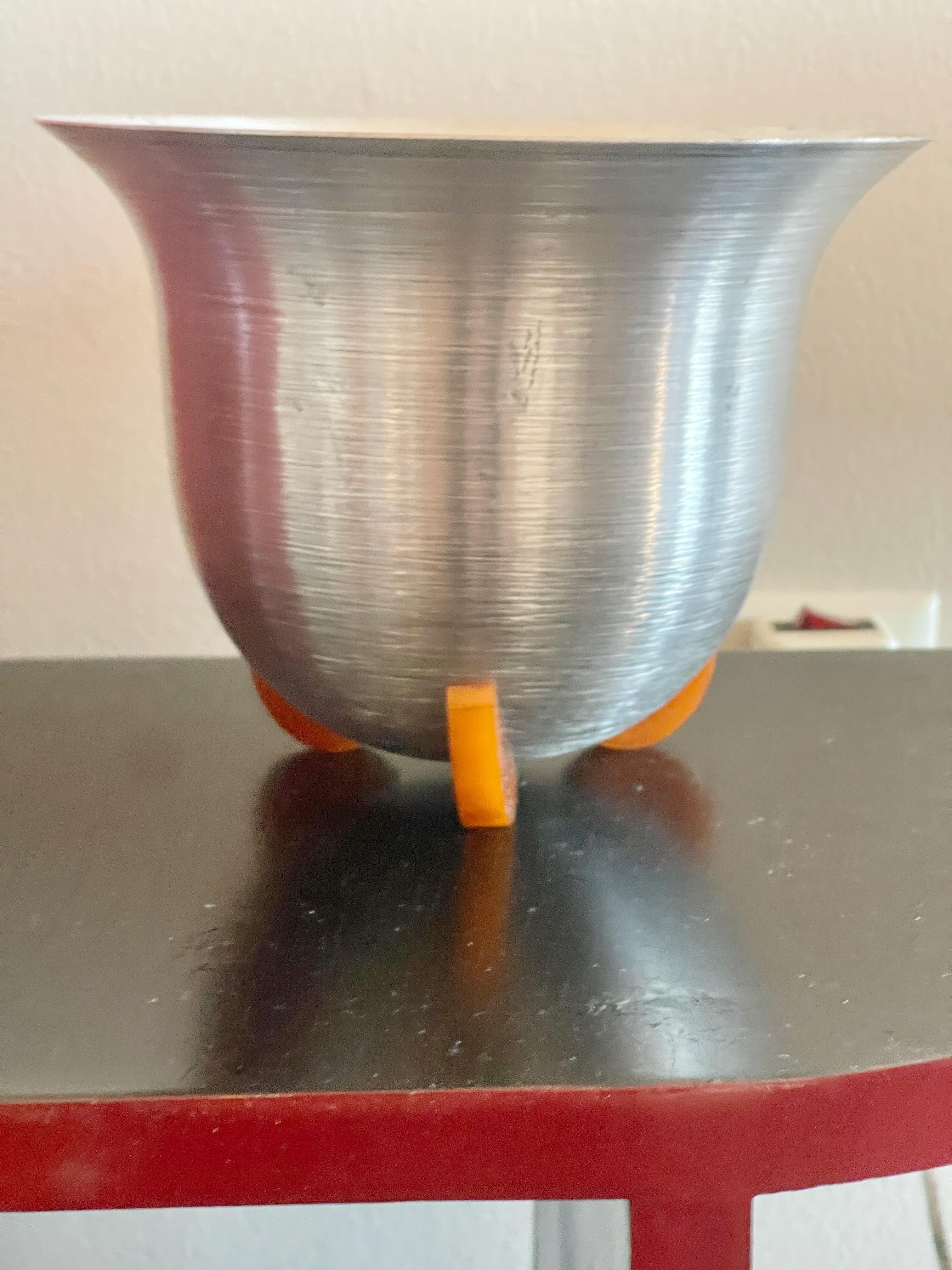 Cubitera de aluminio centrifugado WIRA NY Art Decó en venta