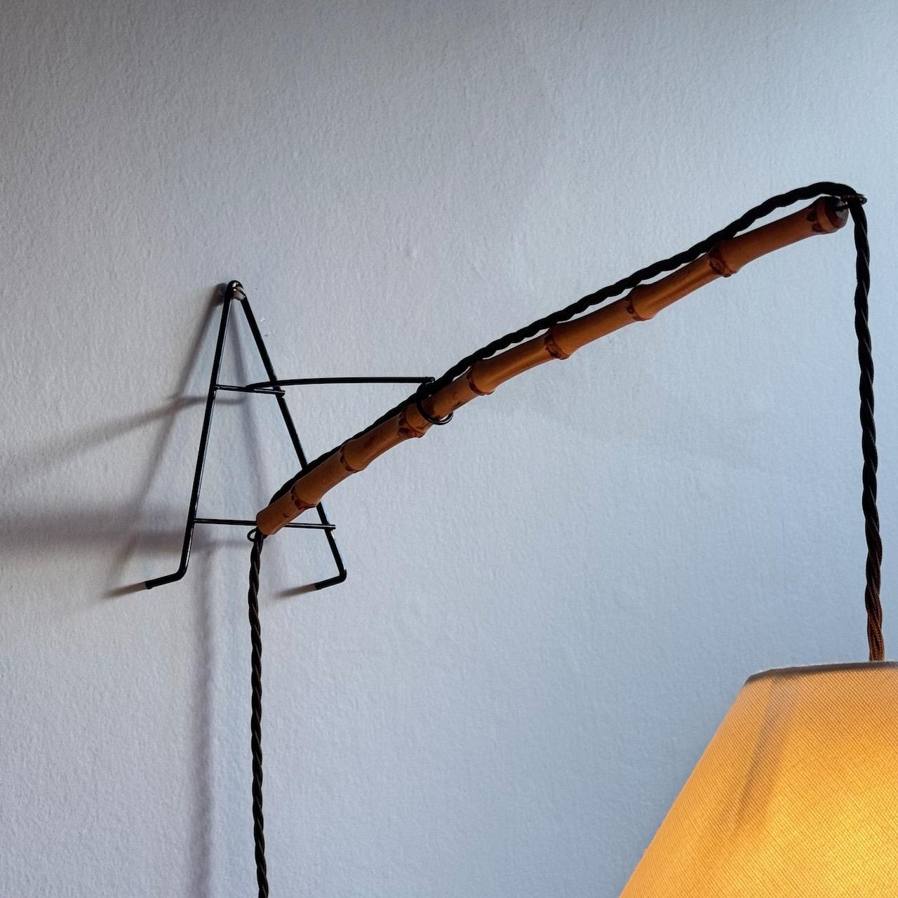 Mid-Century Modern Wire and Bamboo Wall Light, 1950s For Sale