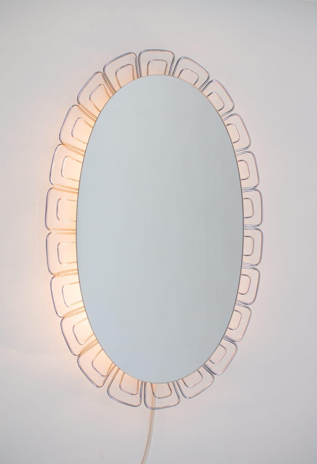 Wire Backlight Mirror, 1970s Germany, in the Style of Verner Panton Wire Series In Good Condition For Sale In Nürnberg, Bayern