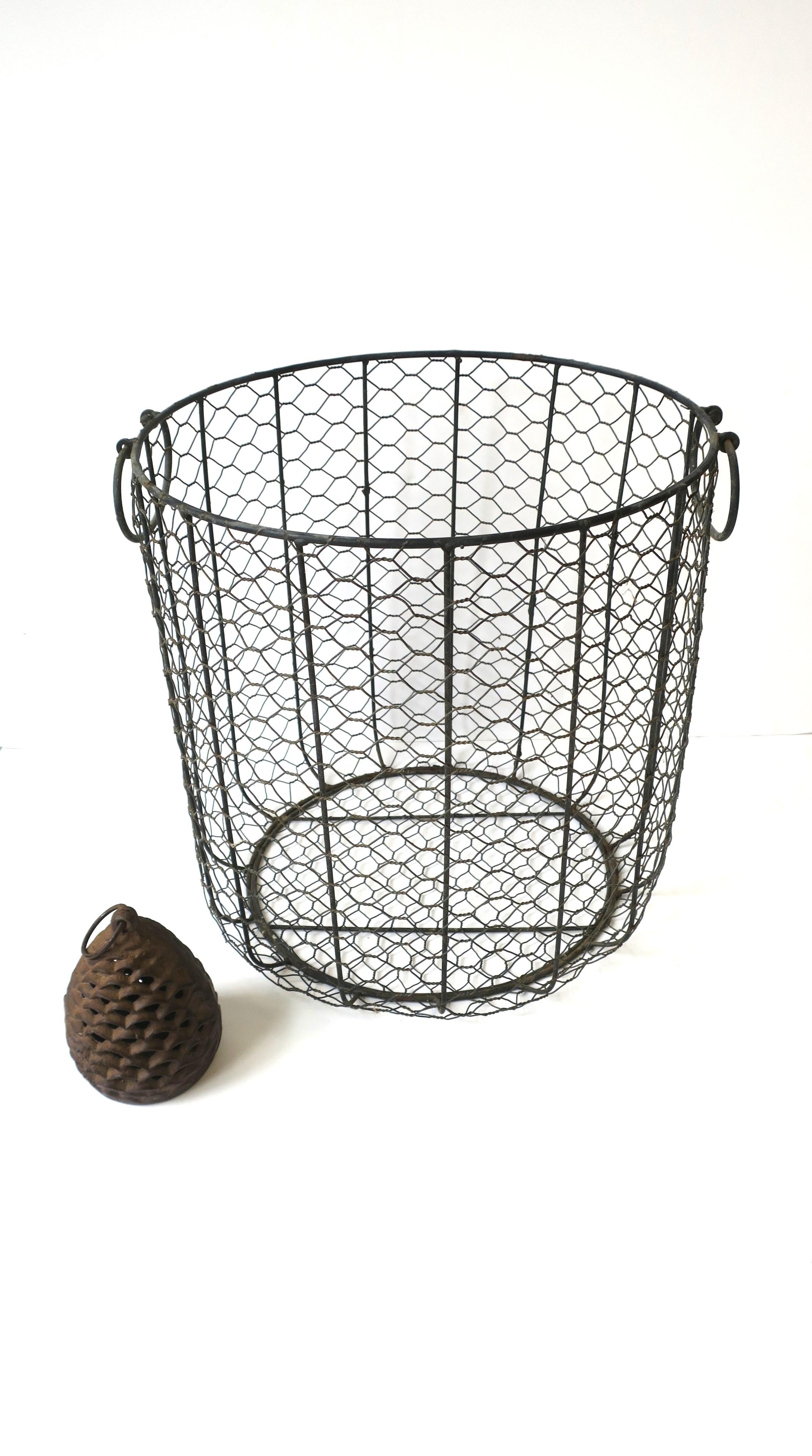 Wire Basket, 20th Century In Good Condition In New York, NY