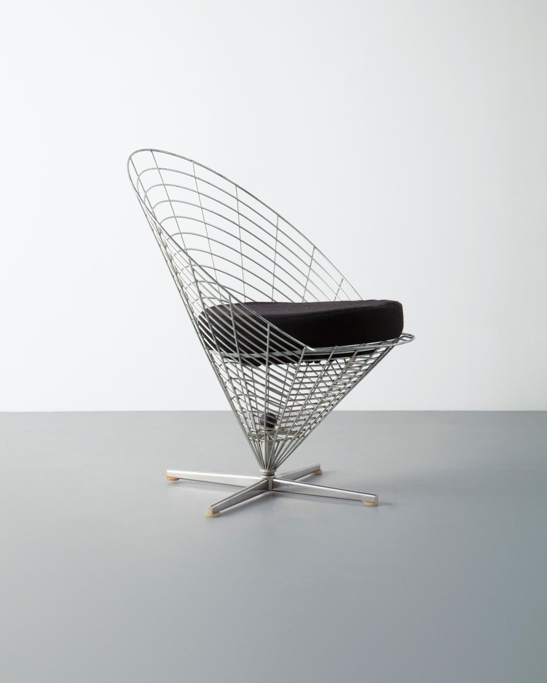 Danish Wire Cone Chair by Verner Panton For Sale