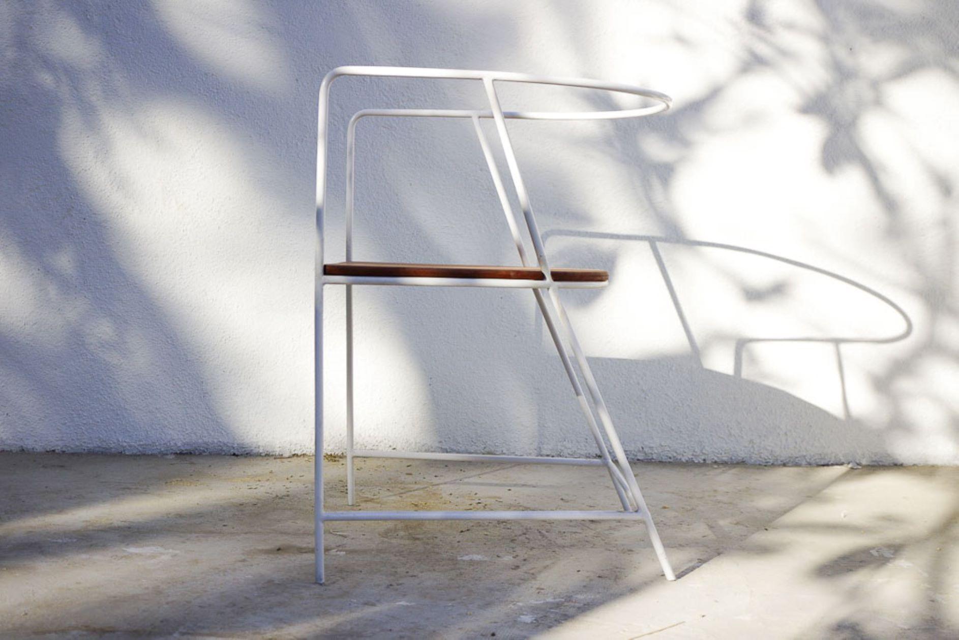 Indian Wire Curve Chair with a Solid Wood Seat by Kunaal Kyhaan For Sale