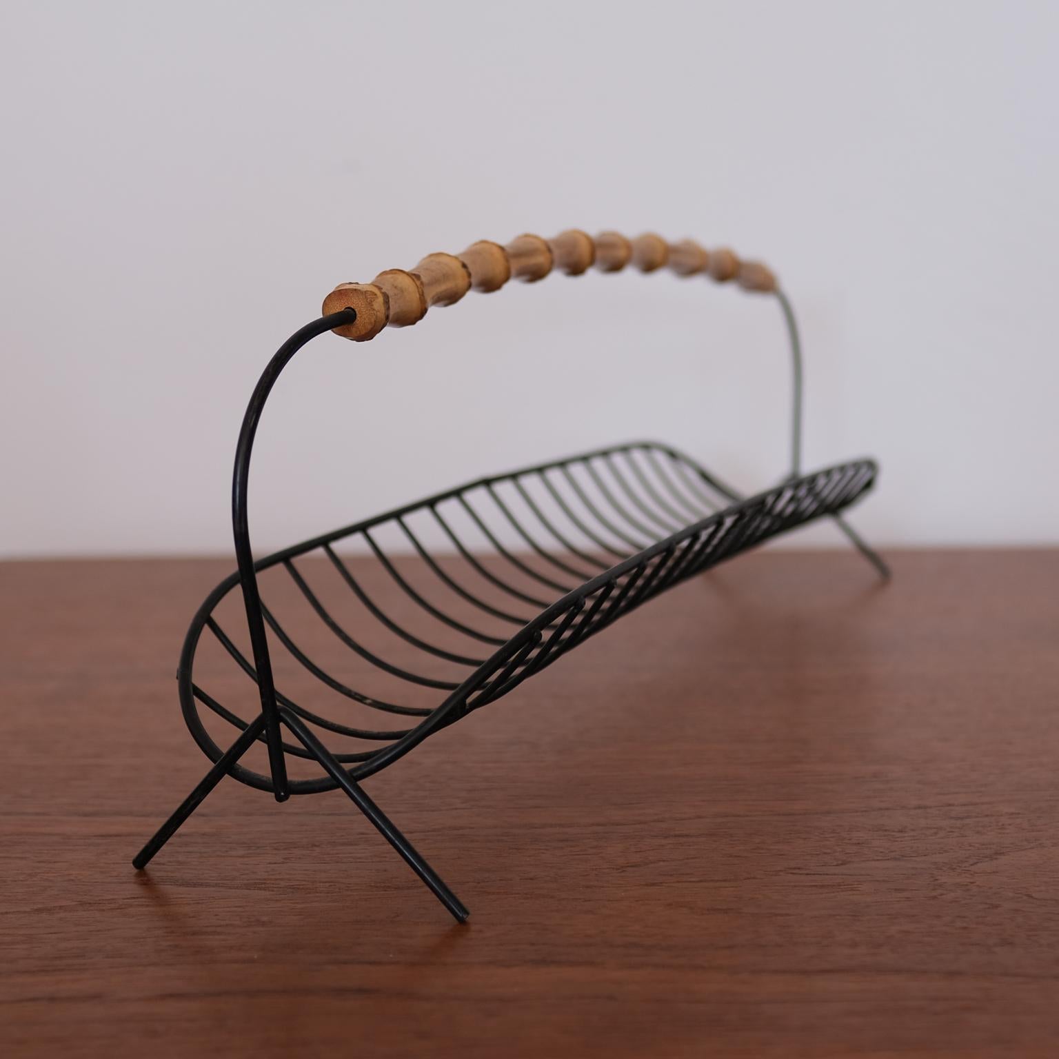 Wire Fruit Basket with Cane Handle, 1950s In Good Condition For Sale In San Diego, CA