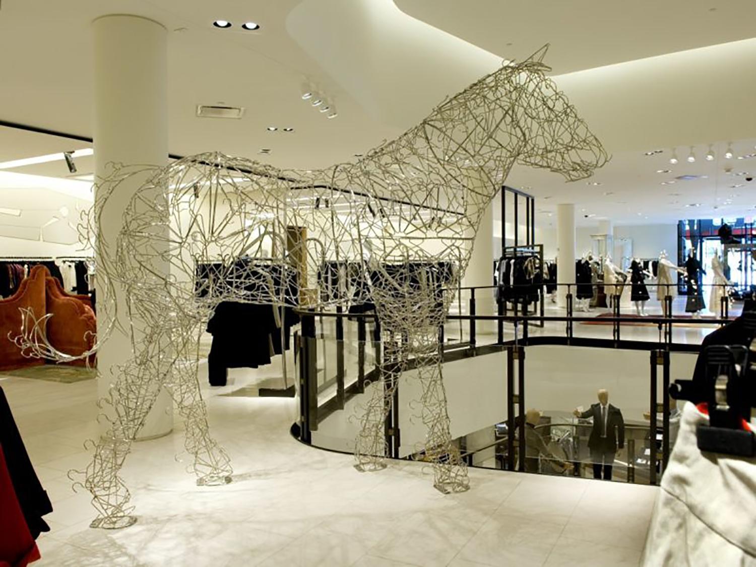 Monumental Horse
Created in 2006 during the rebranding of Barney’s New York under new Saudi ownership, the Monumental Horse stands as a striking example of large-scale contemporary installation. Conceived through a collaboration between Artistic