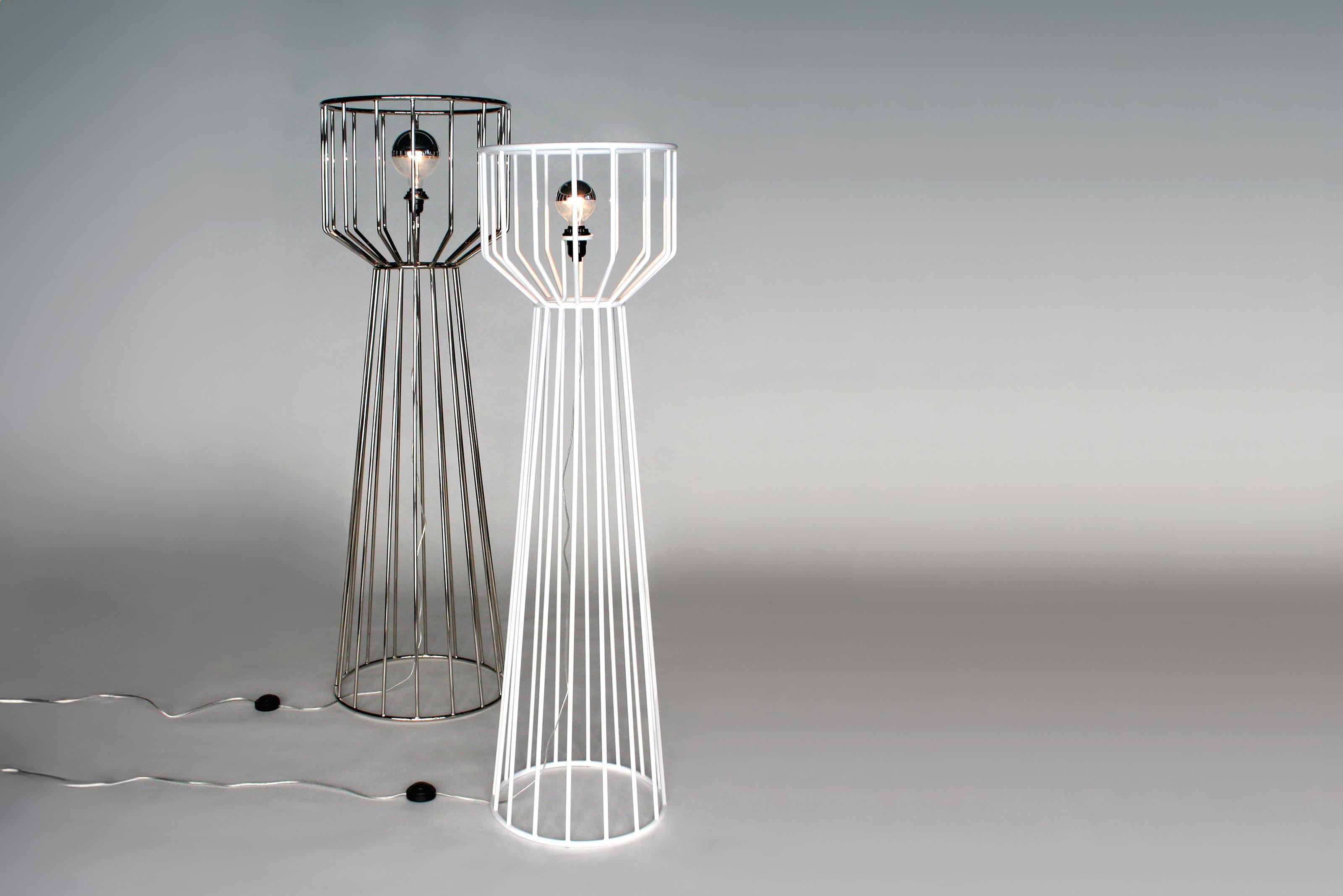 Wired Tall Floor Light by Phase Design In New Condition For Sale In Geneve, CH