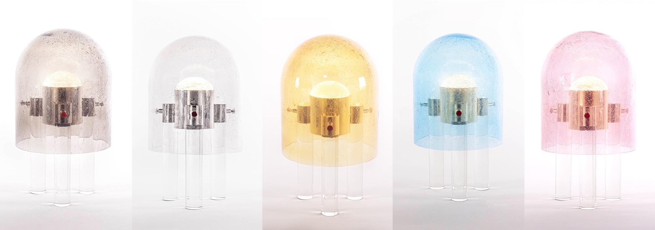 Kabellose italienische dimmbare Amber Murano Glas Space Age Gold Messing Tischlampe im Zustand „Neu“ im Angebot in New York, NY