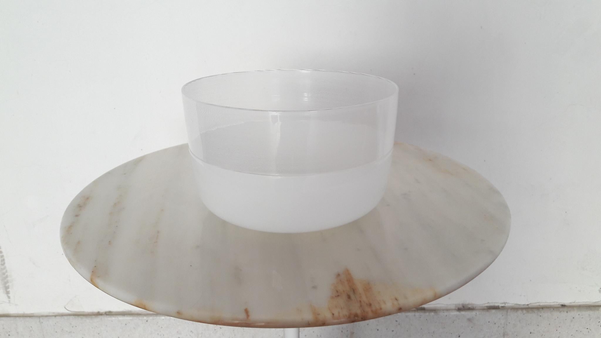 Modern Wirkkala 'Filigrane Di Tapio' White-Milk Handblown Glass Centrepiece for Venini For Sale