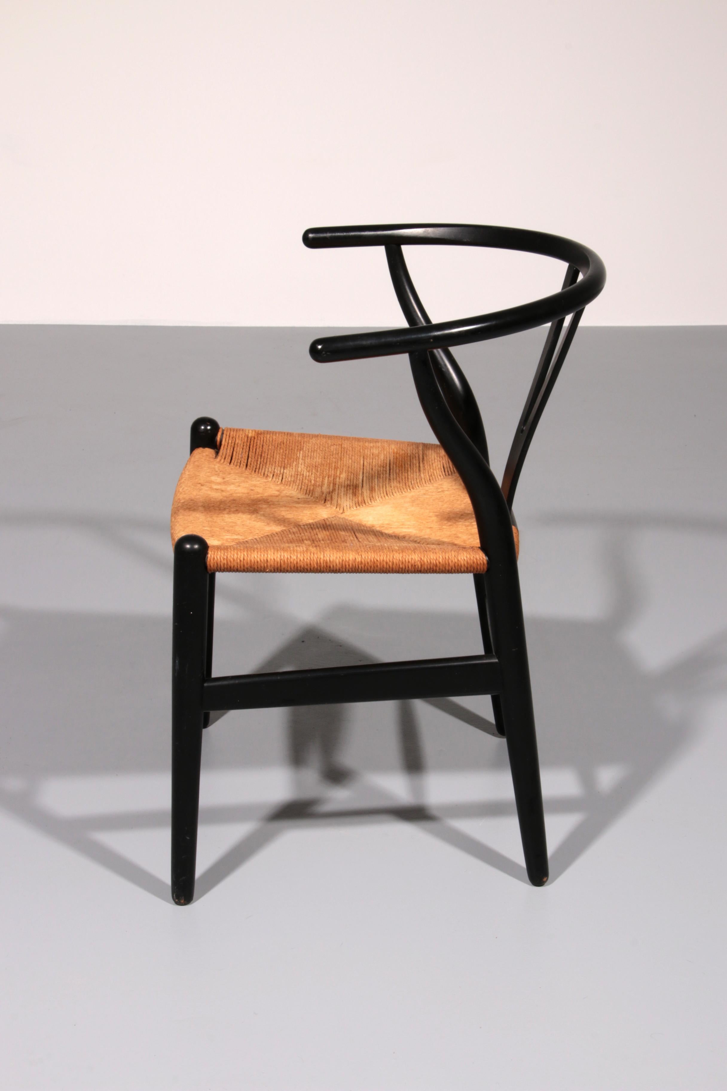 Danese Sedia Wishbone di Hans J. Wegner Modello CH 24 di Carl Hansen, 1960 in vendita