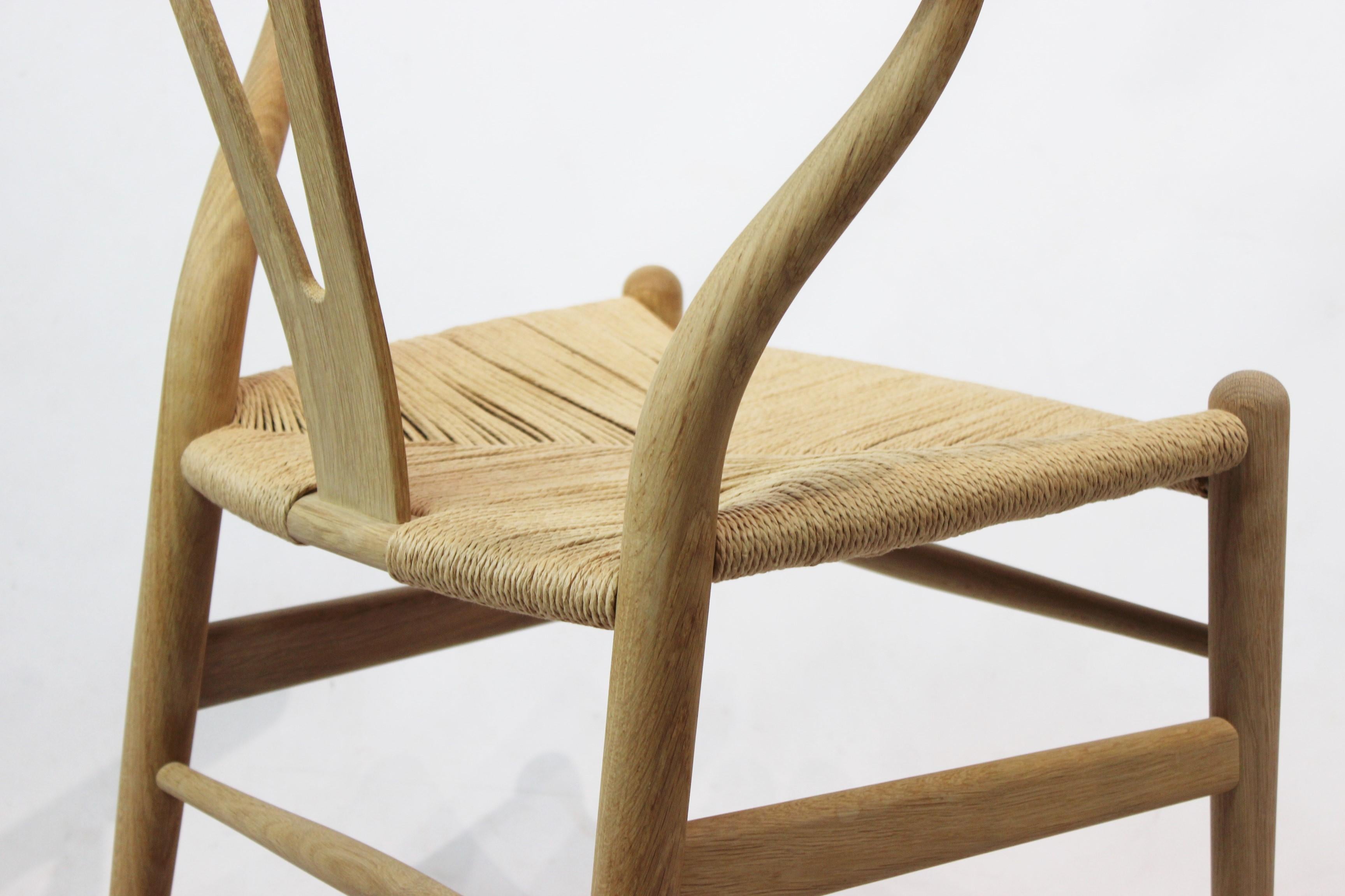 Wishbone Chair, Model CH24, in Oak and Paper Cord by Hans J. Wegner 3