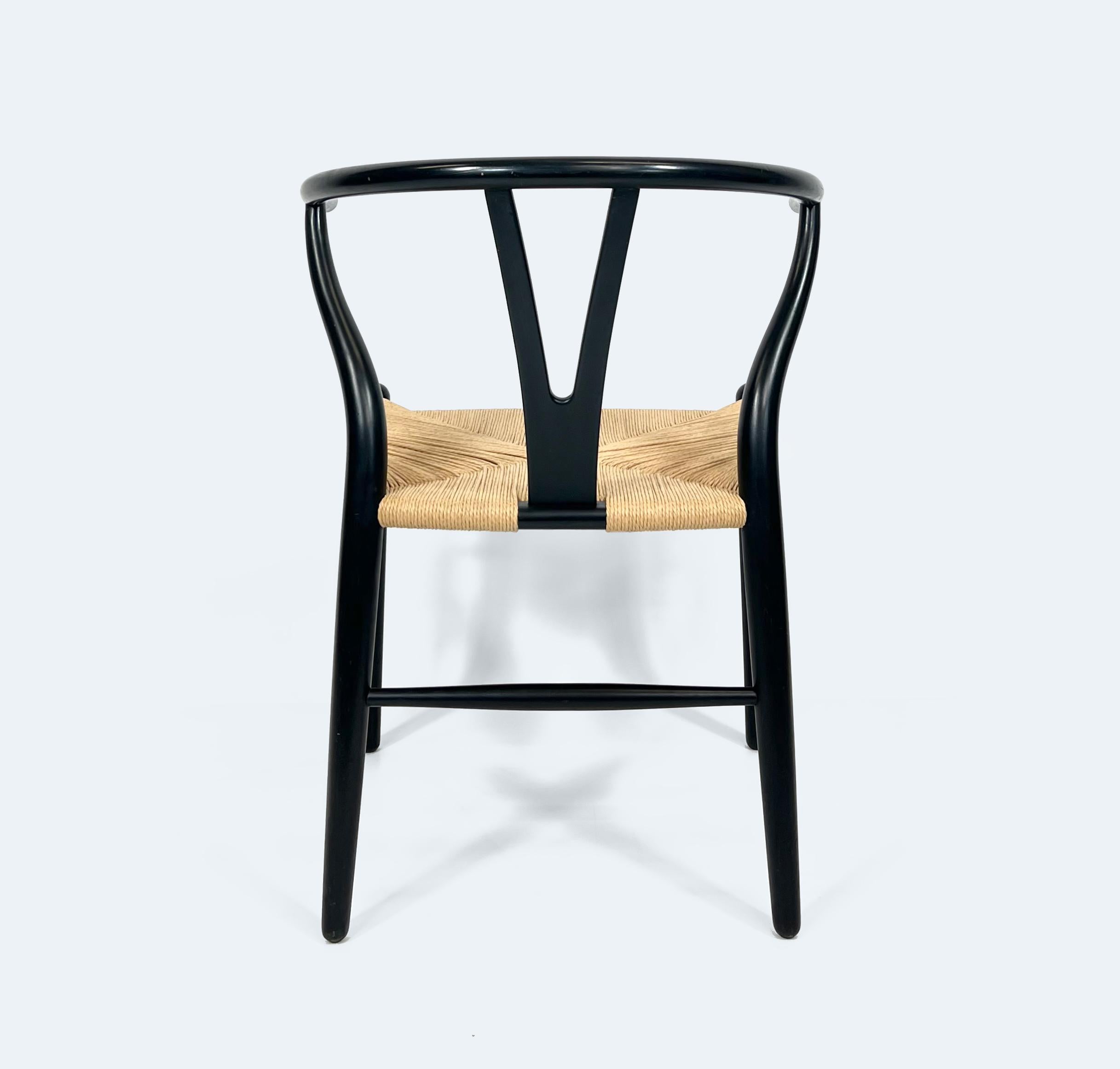 Querlenker-Stuhl / Y-Stuhl Modell CH24 von Hans J. Wegner für Carl Hansen & Søn (Dänisch) im Angebot