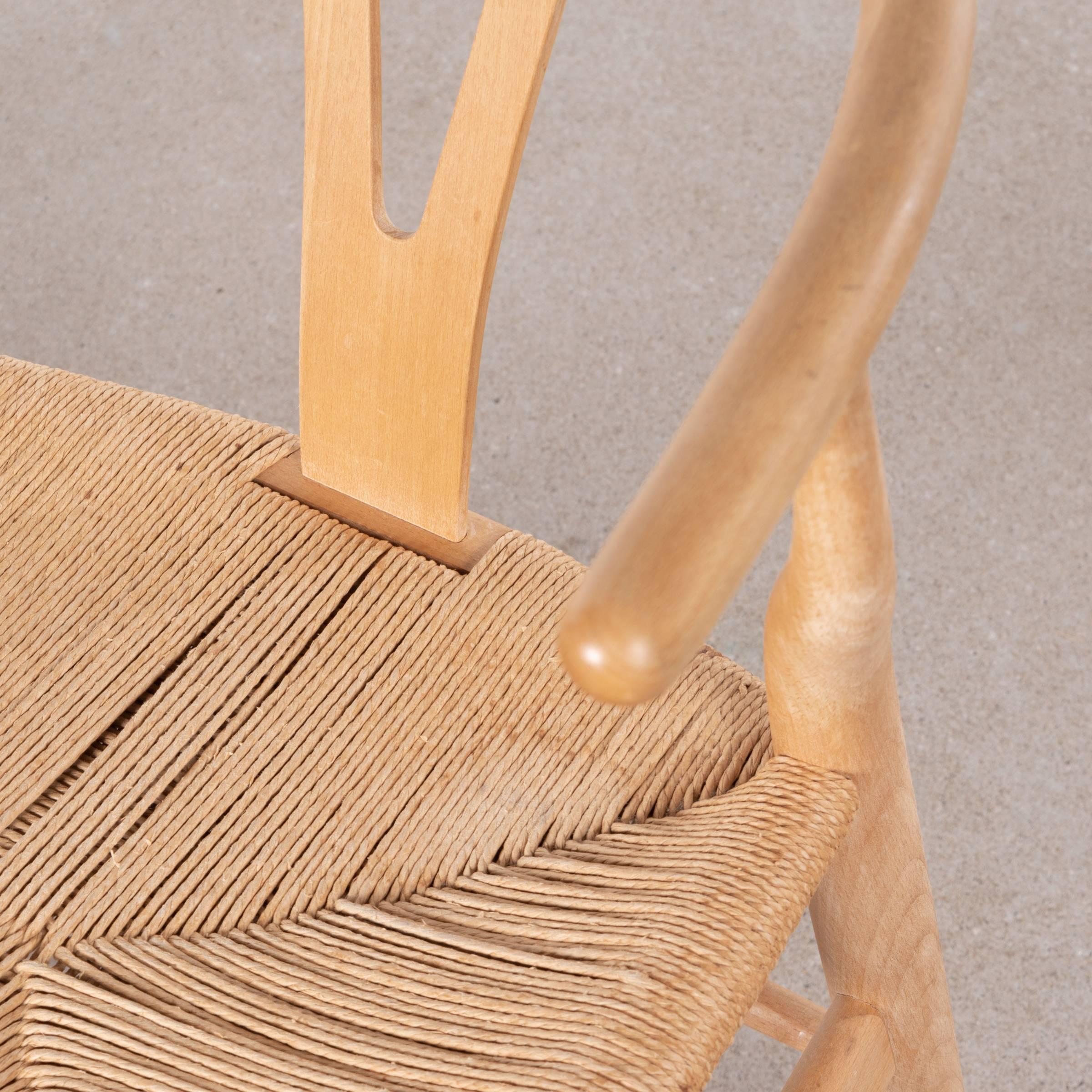 Wishbone Dining Chairs Model CH24 by Hans Wagner for Carl Hansen & Søn, Denmark 2