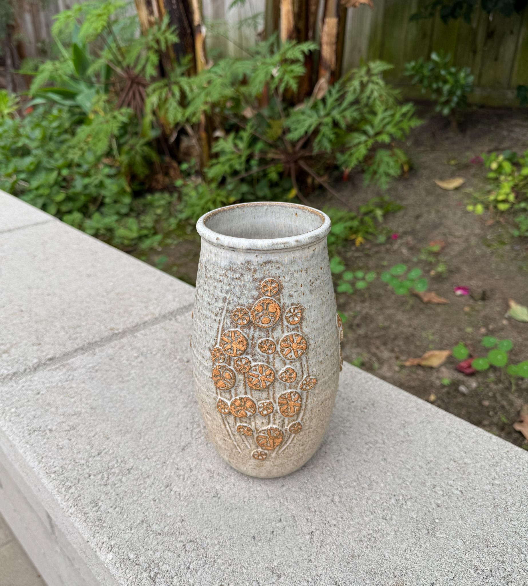 Vaso in ceramica Wishon-Harrell, California, anni '70 in vendita 4