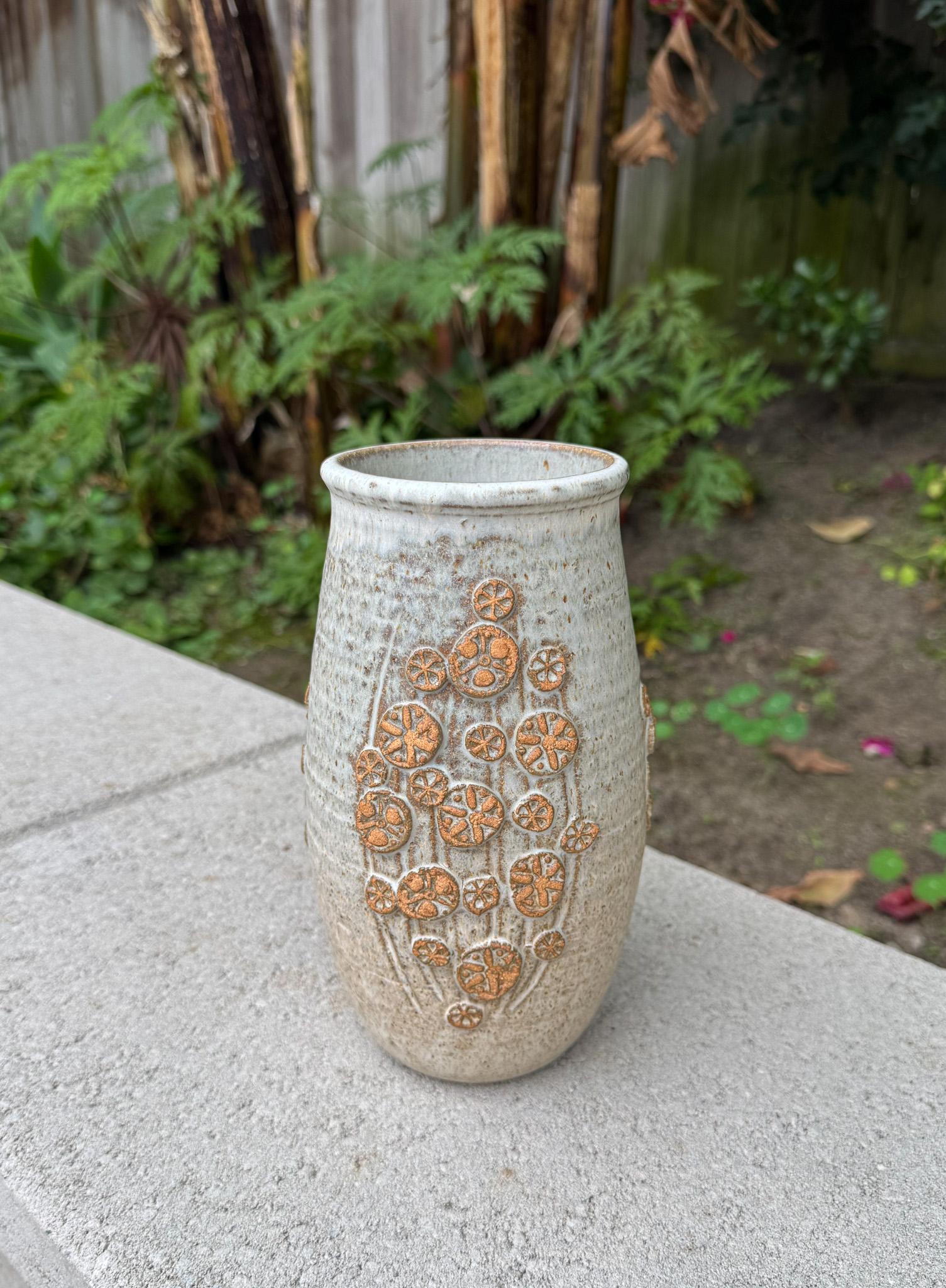 Vaso in ceramica Wishon-Harrell, California, anni '70 in vendita 5