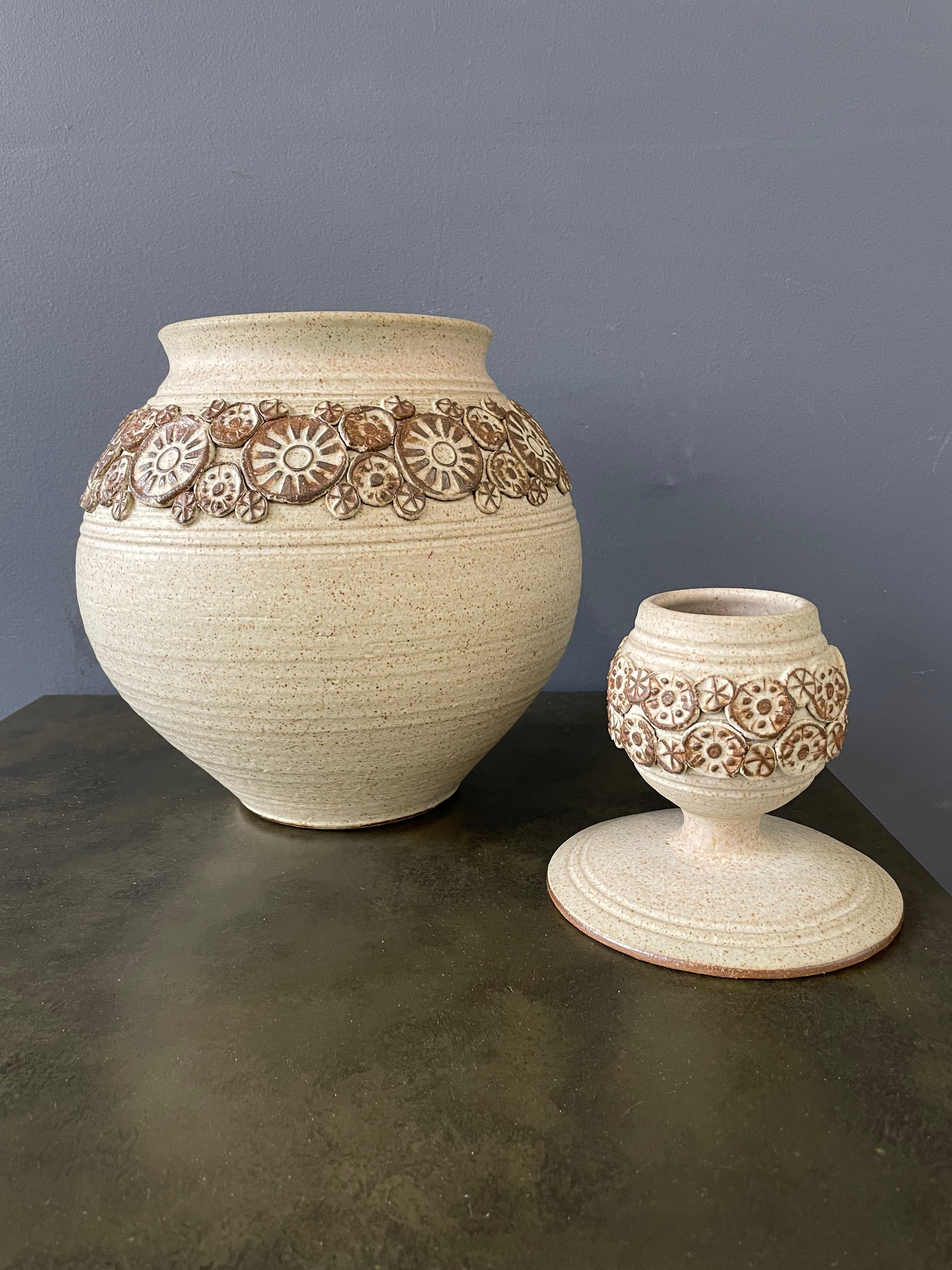 Wishon-Harrell Studio Art Pottery Ceramic Lidded Vase with Appliqué Decoration For Sale 1
