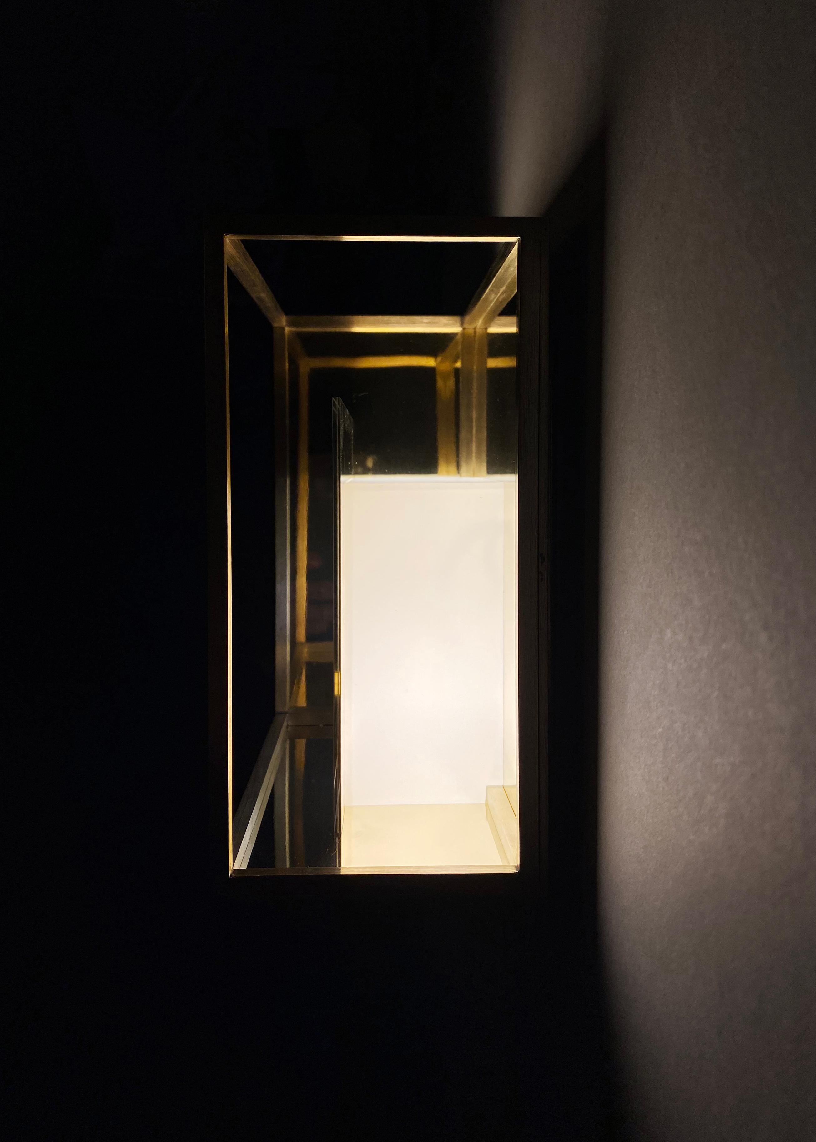 Brushed WISO - Solid brass wall sconce handmade by Diaphan Studio For Sale