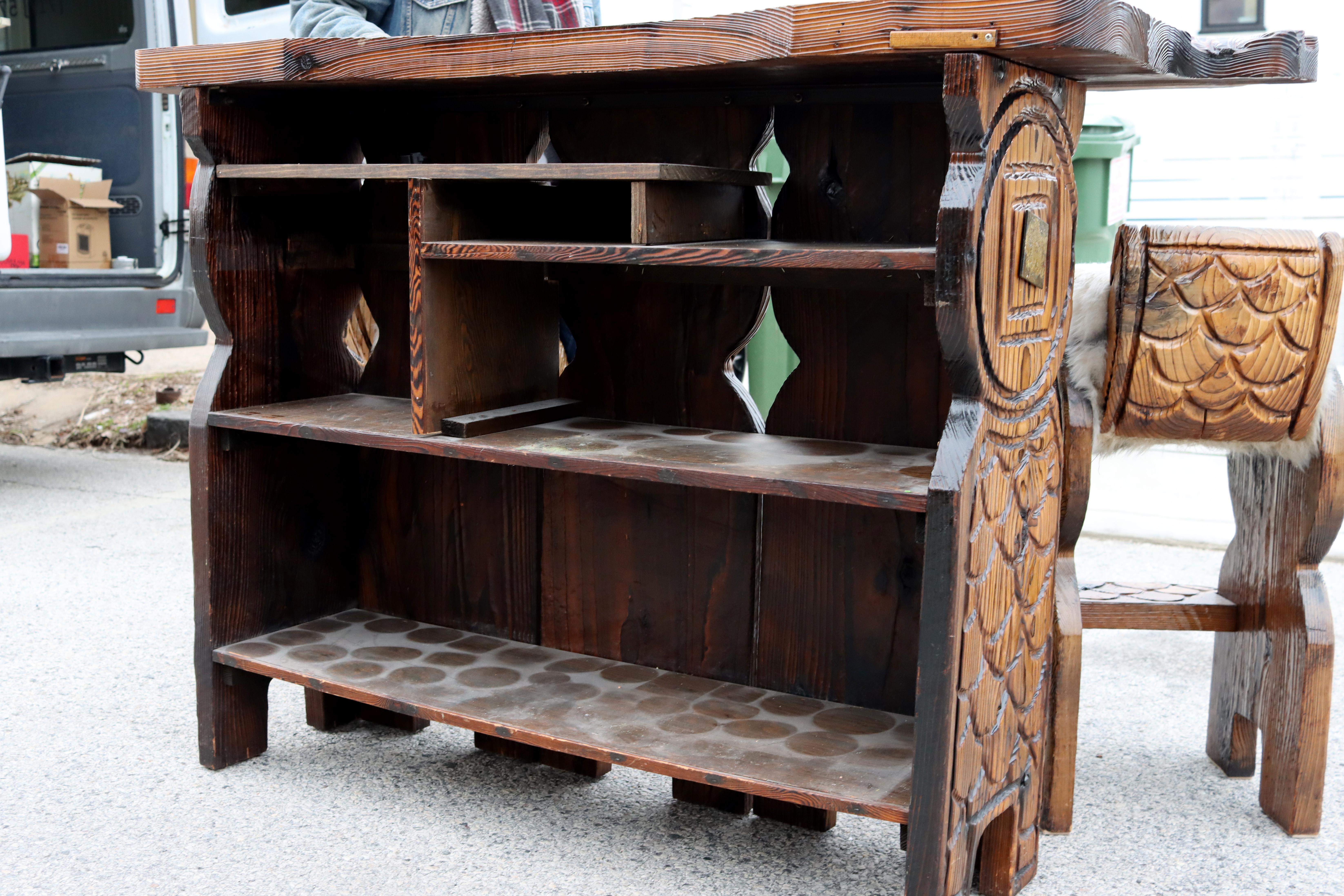 Witco Hand-Carved Dragon Themed Tiki Bar with Two Stools 3