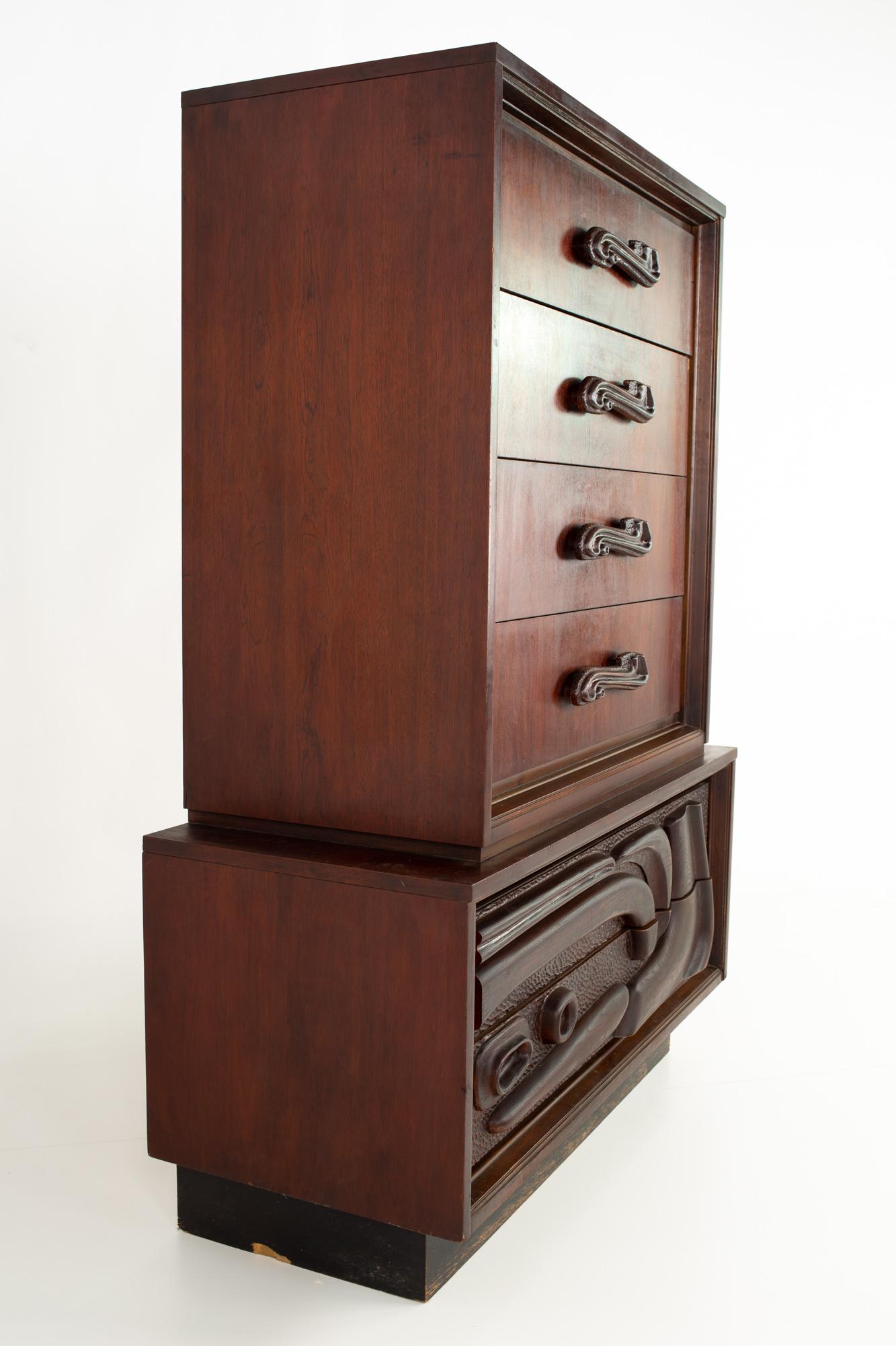 Witco Oceanic MCM Brutalist Pedestal Base 6 Drawer Gentleman's Chest Highboy In Good Condition In Countryside, IL