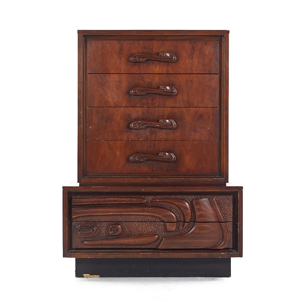 Witco Style Pulaski Oceanic Mid Century Highboy Dresser

This highboy measures: 44.25 wide x 19 deep x 61.5 inches high

All pieces of furniture can be had in what we call restored vintage condition. That means the piece is restored upon purchase so