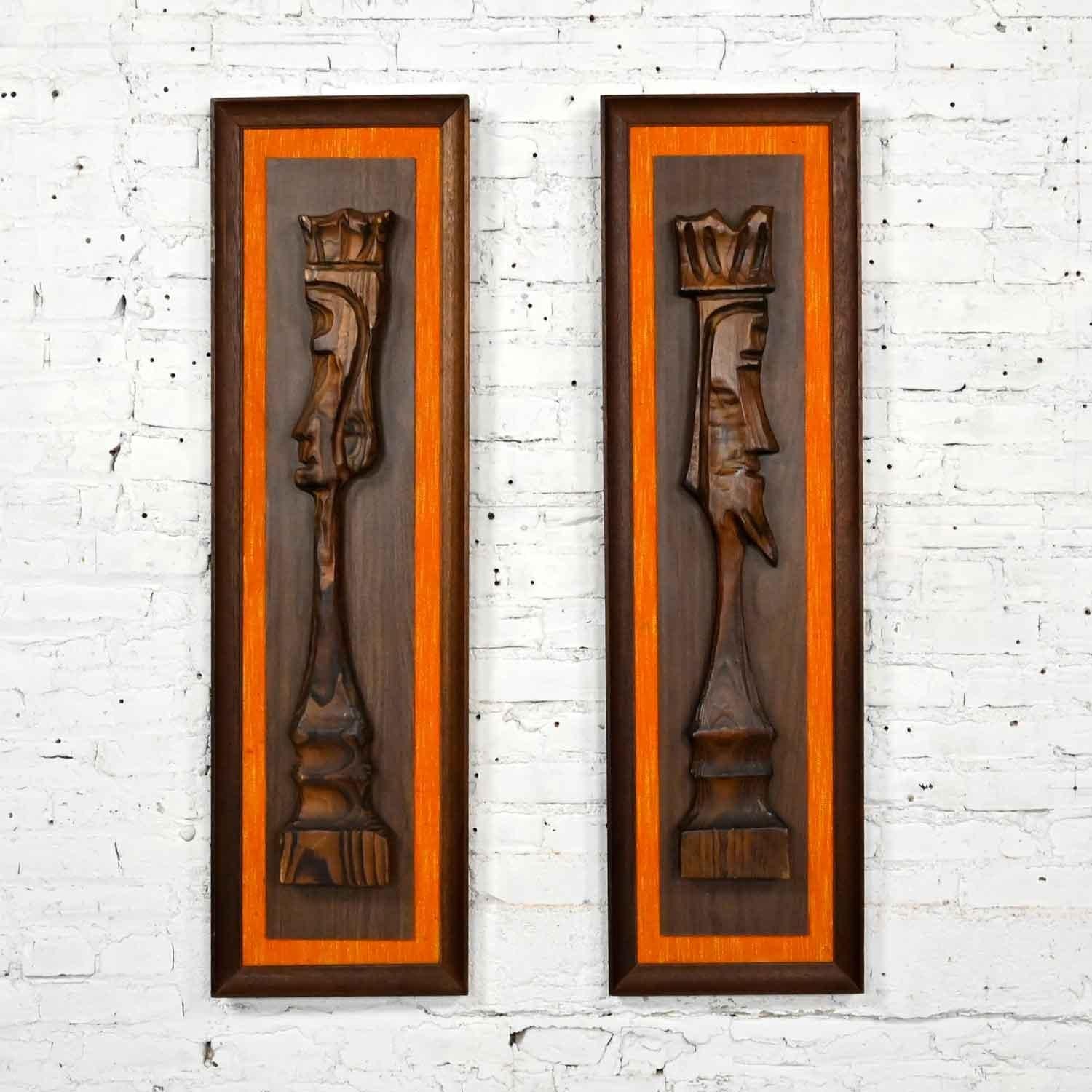 Fantastic vintage Tiki Island Style Witco aka/ Western International Trading Co. large scale King and Queen chess red cedar carved wall hangings. Beautiful condition, keeping in mind that these are vintage and not new so will have signs of use and
