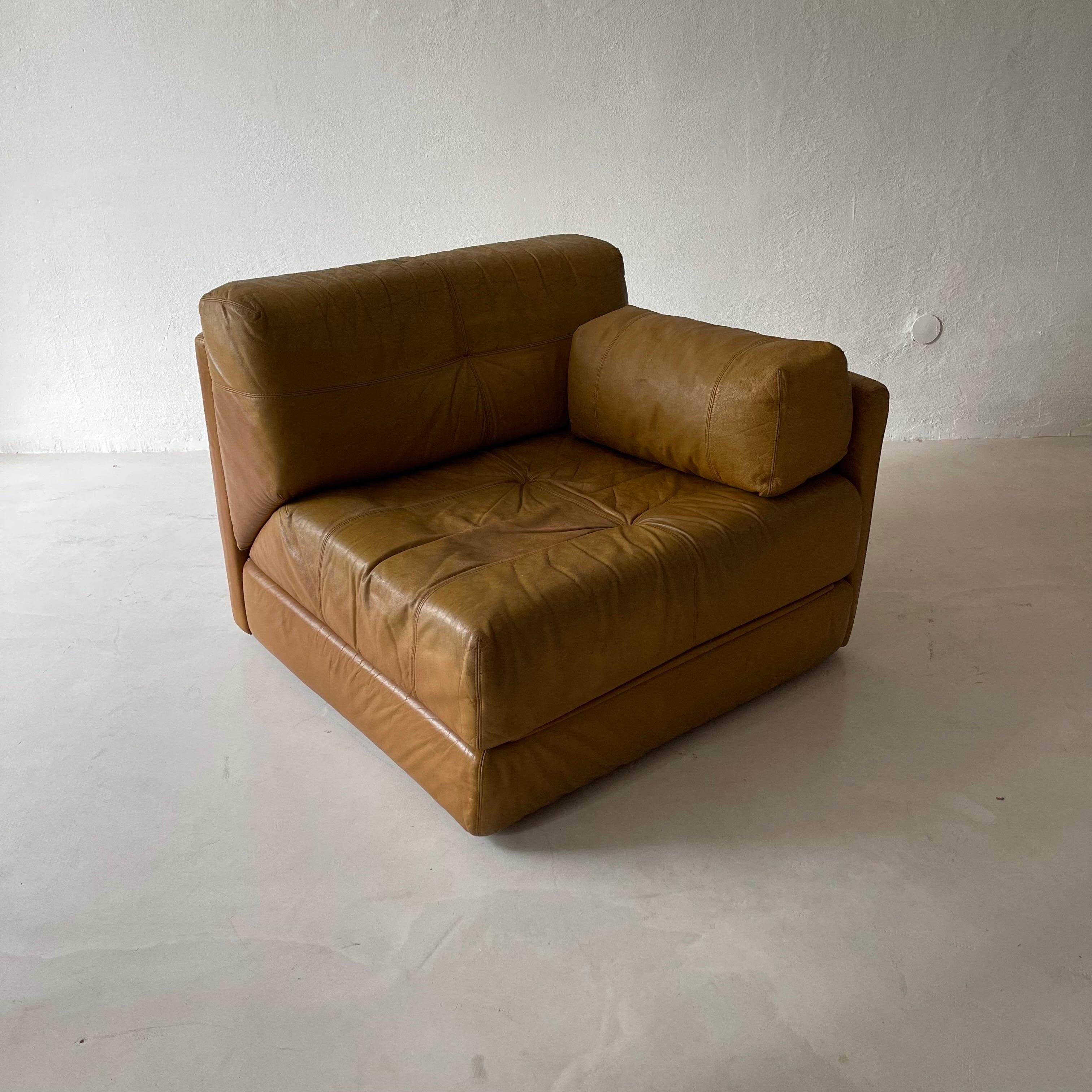 Wittmann Atrium Cognac Leather Pair Lounge Chairs, 1970s For Sale 11