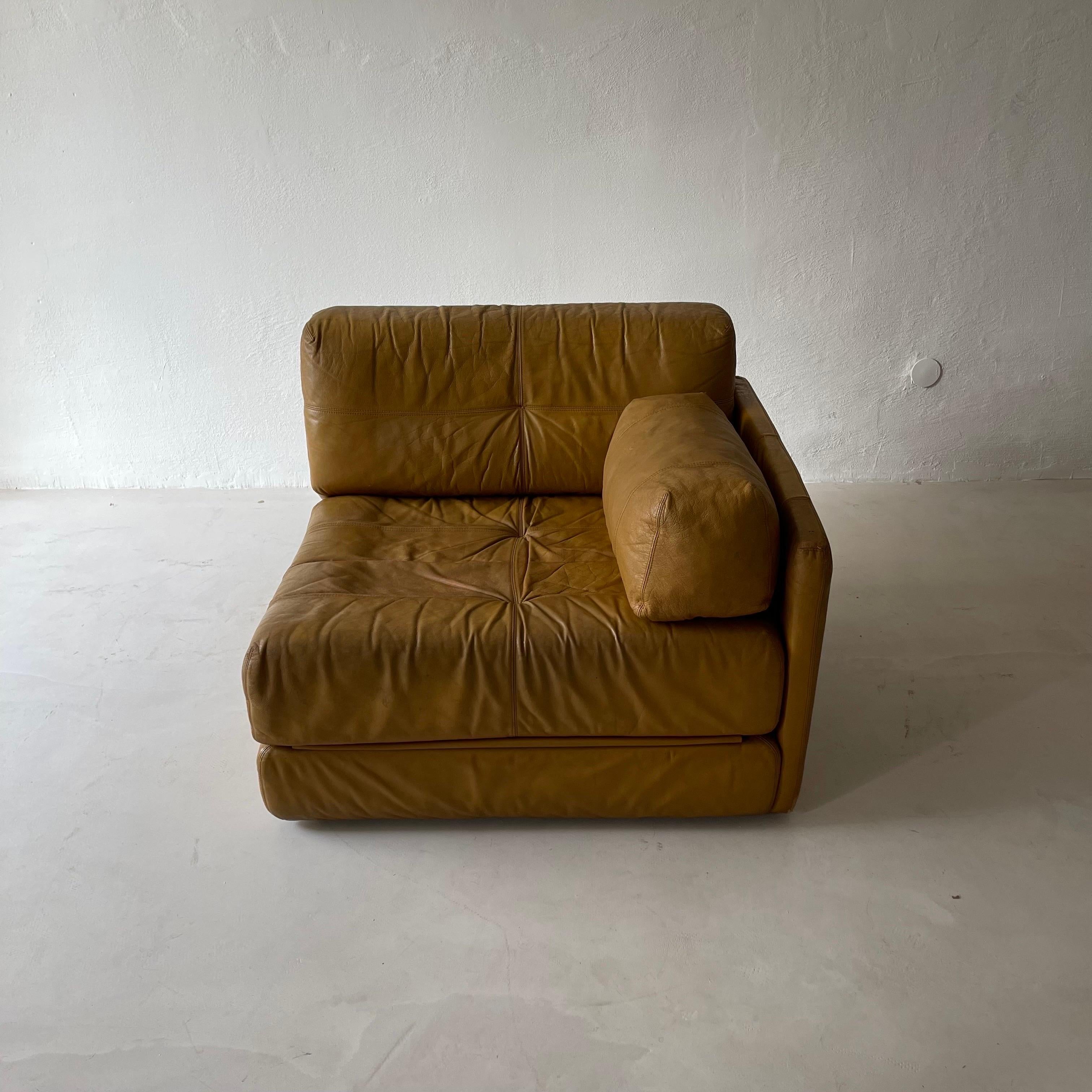 Wittmann Atrium Cognac Leather Pair Lounge Chairs, 1970s For Sale 1