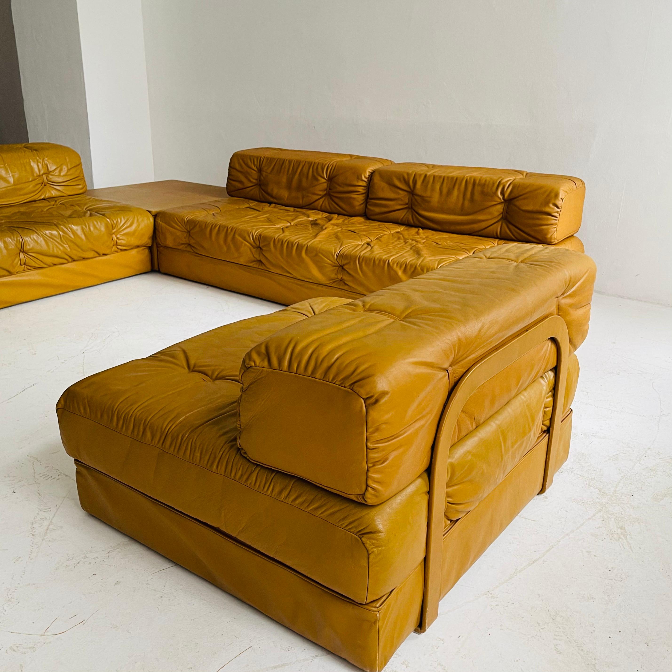 Wittmann Atrium Cognac Leather Living Room Suite Sofa Daybeds, Austria, 1970s For Sale 5