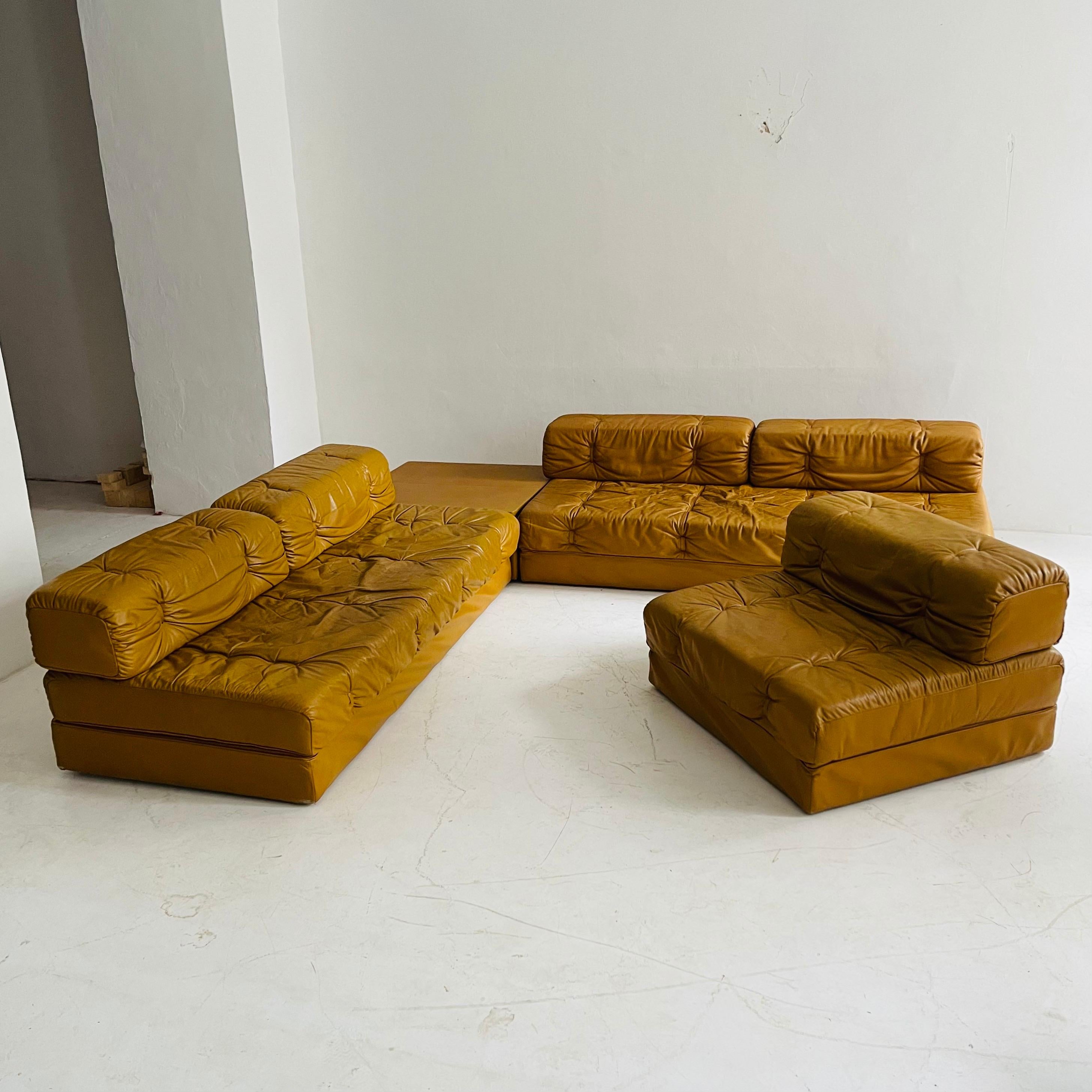 Wittmann Atrium Cognac Leather Living Room Suite Sofa Daybeds, Austria, 1970s For Sale 7