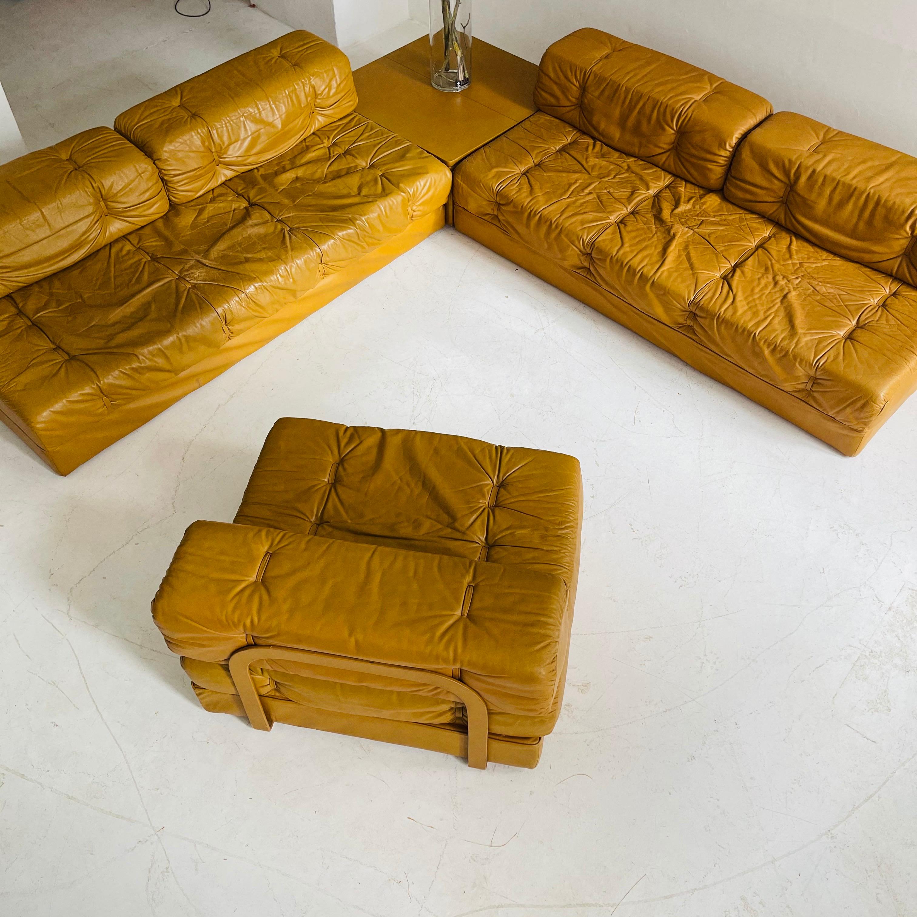 Mid-Century Modern Wittmann Atrium Cognac Leather Living Room Suite Sofa Daybeds, Austria, 1970s For Sale