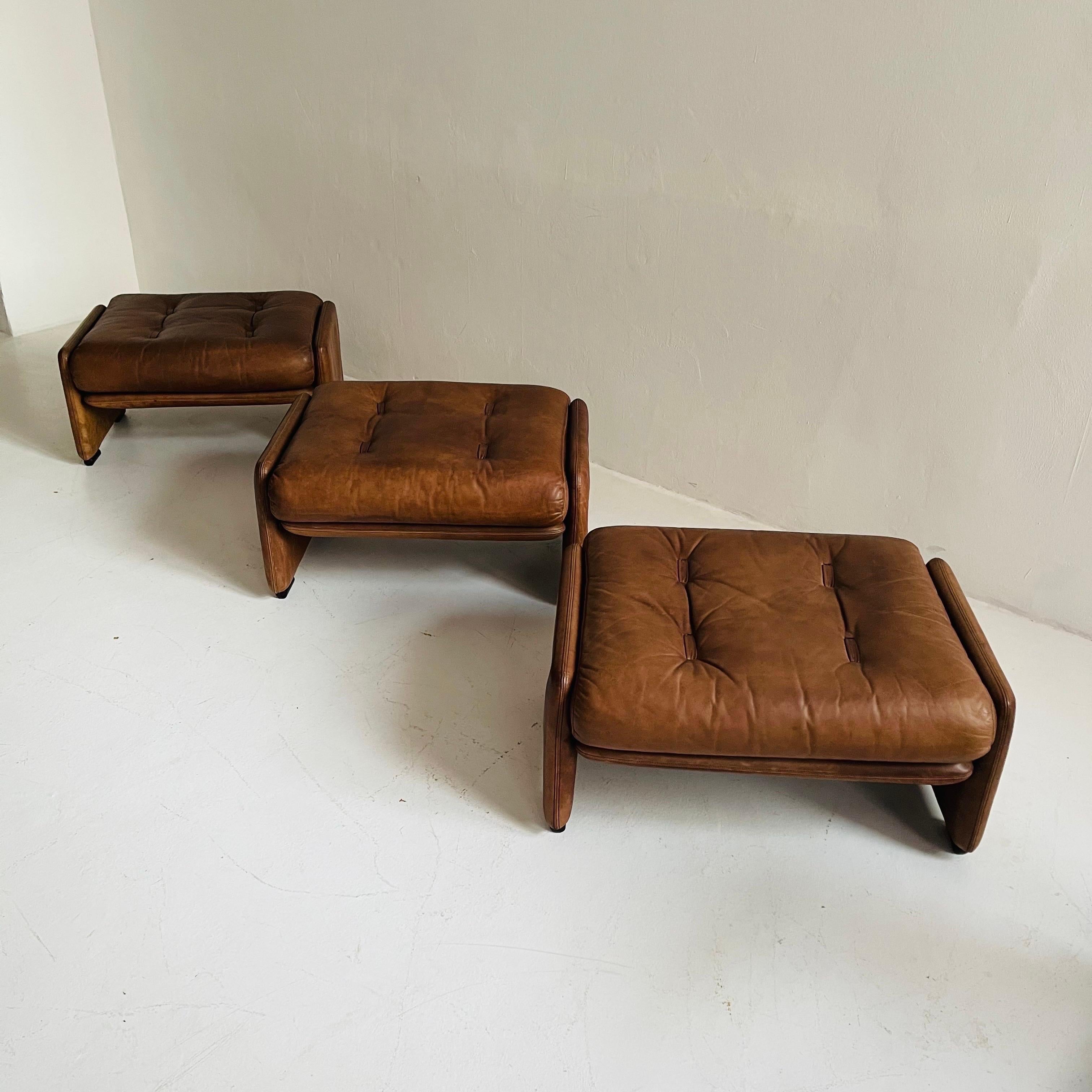 Wittmann Atrium Patinated Leather Ottomans Set of Three, Austria, 1970s For Sale 1