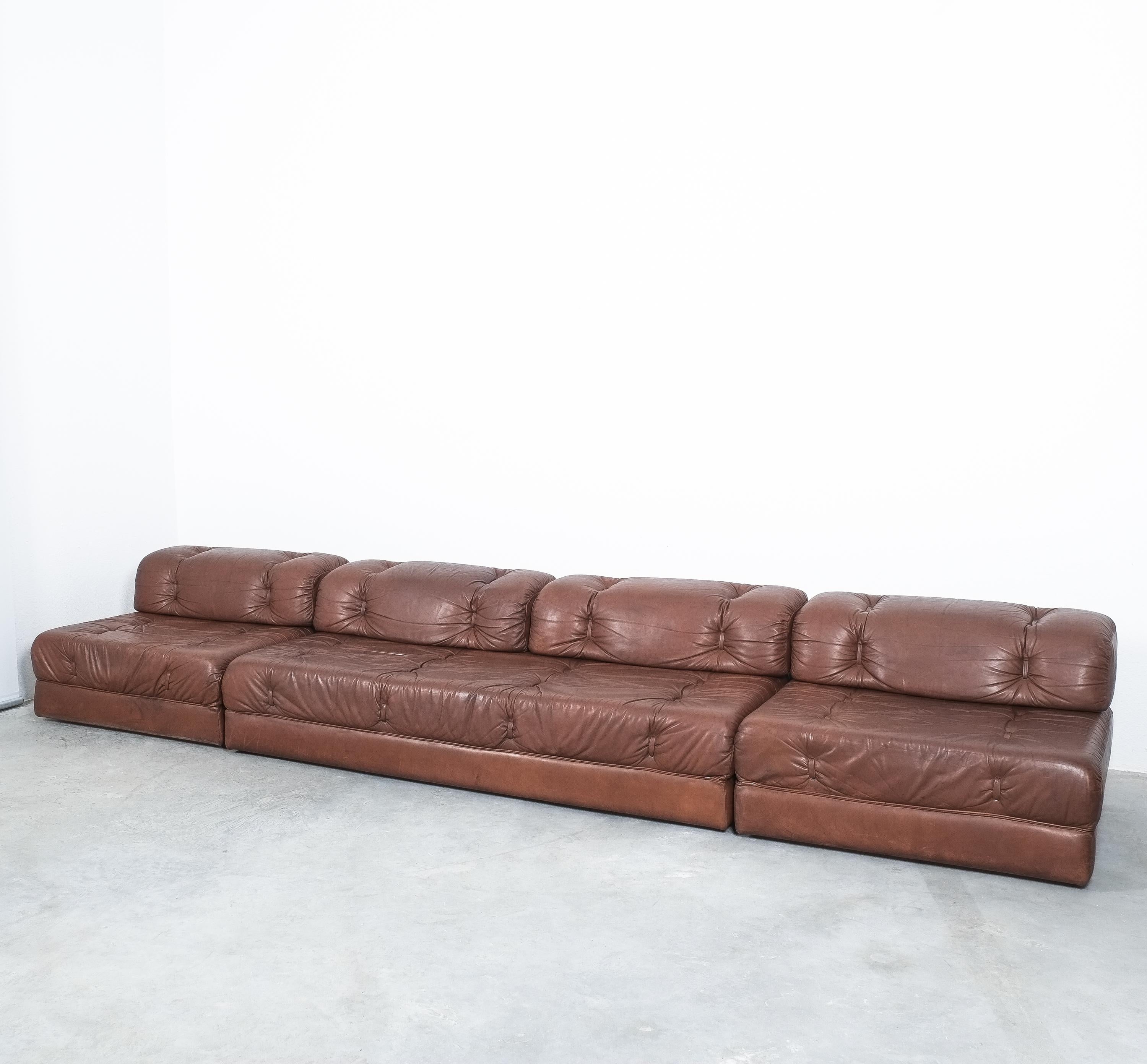 Italian Wittmann Atrium Sofa and Two Chairs Brown Leather, Austria
