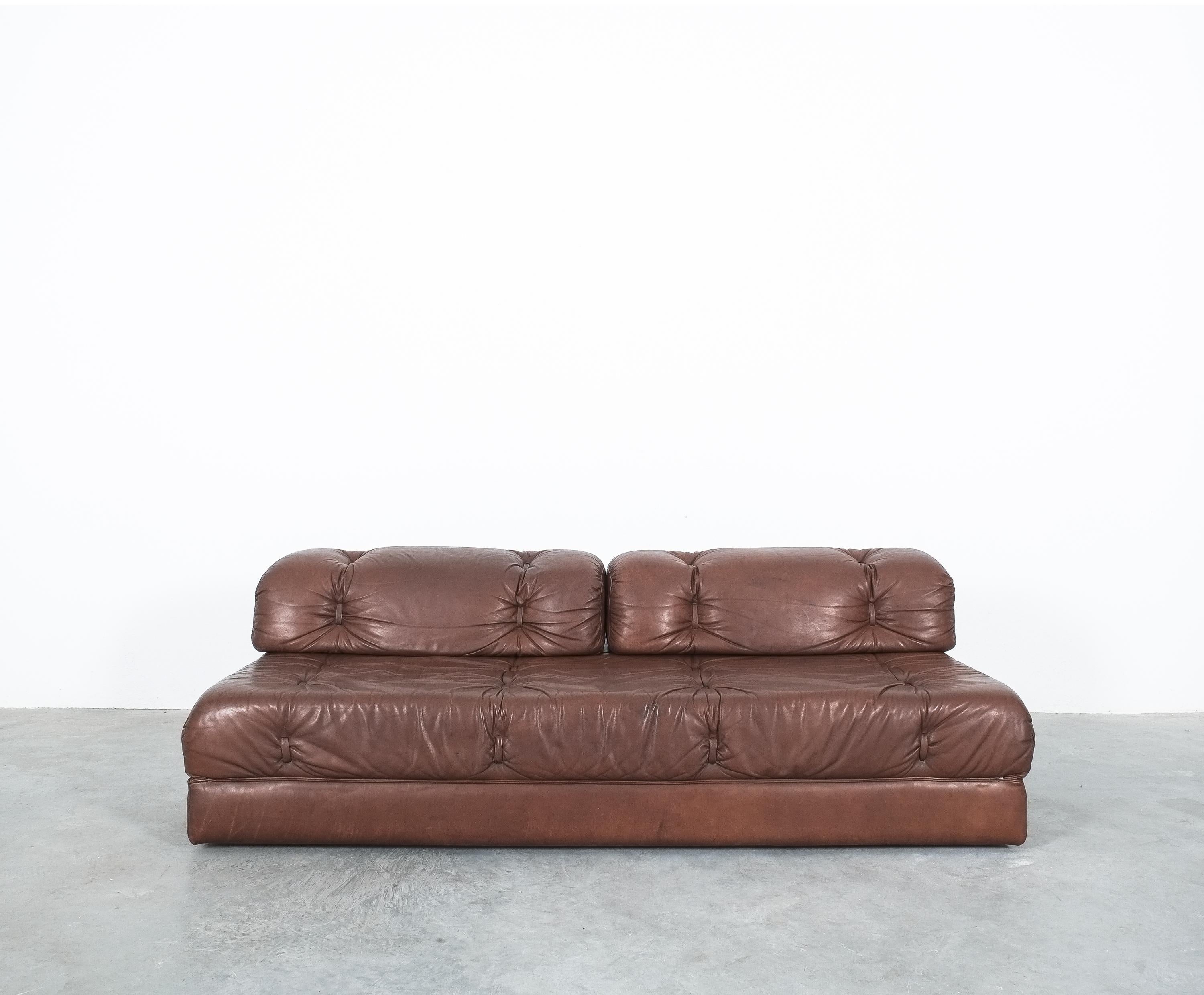 Late 20th Century Wittmann Atrium Sofa and Two Chairs Brown Leather, Austria