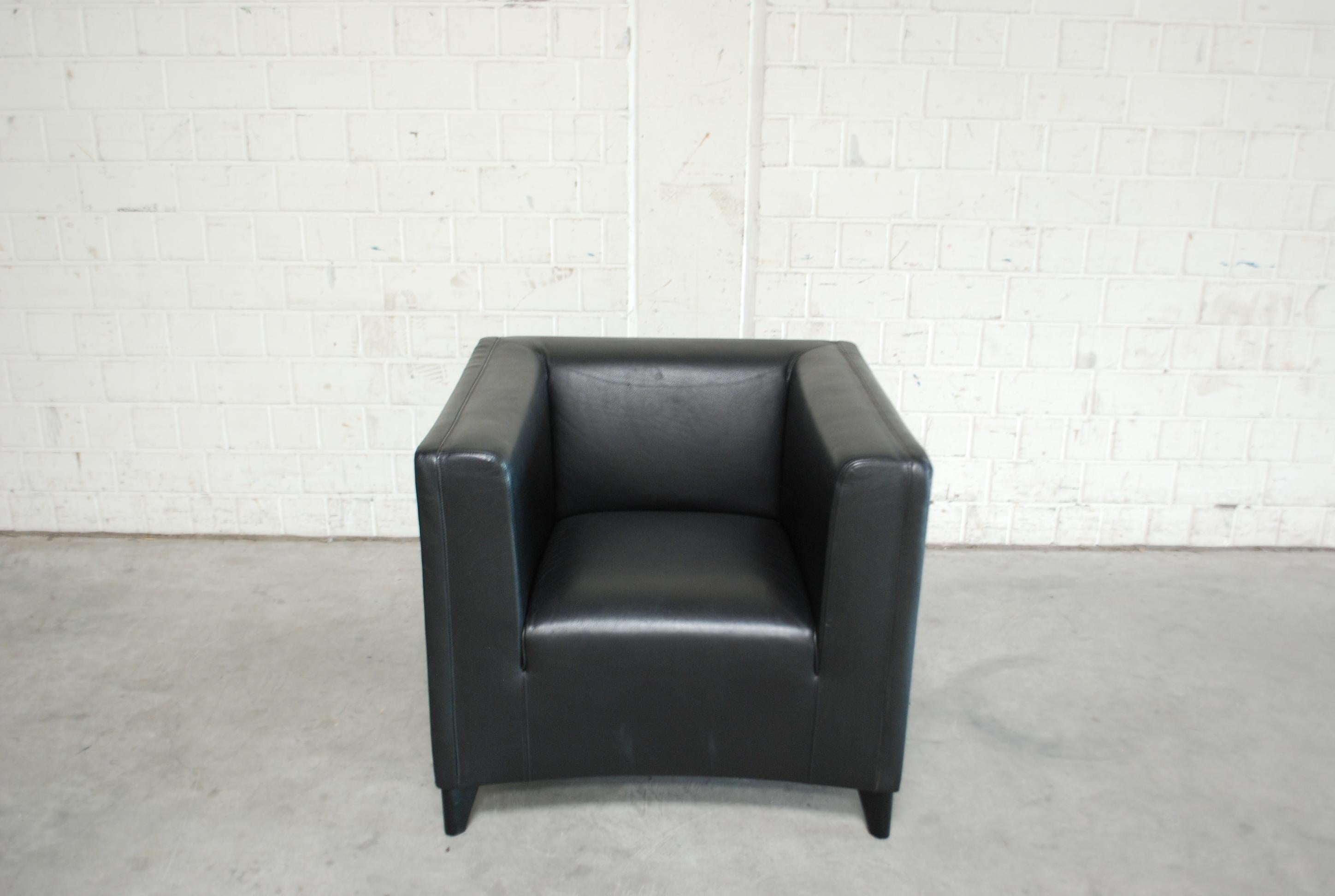 Austrian Wittmann Black Leather Armchair Model Ducale Cube Design by Paolo Piva For Sale