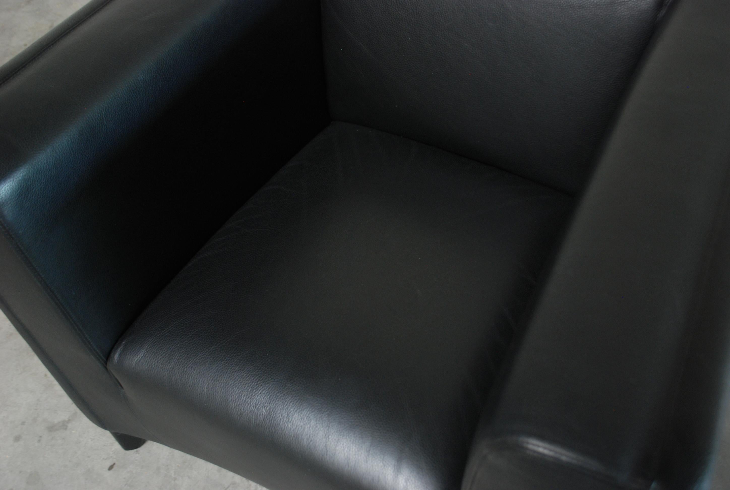 Wittmann Black Leather Armchair Model Ducale Cube Design by Paolo Piva In Good Condition For Sale In Munich, Bavaria