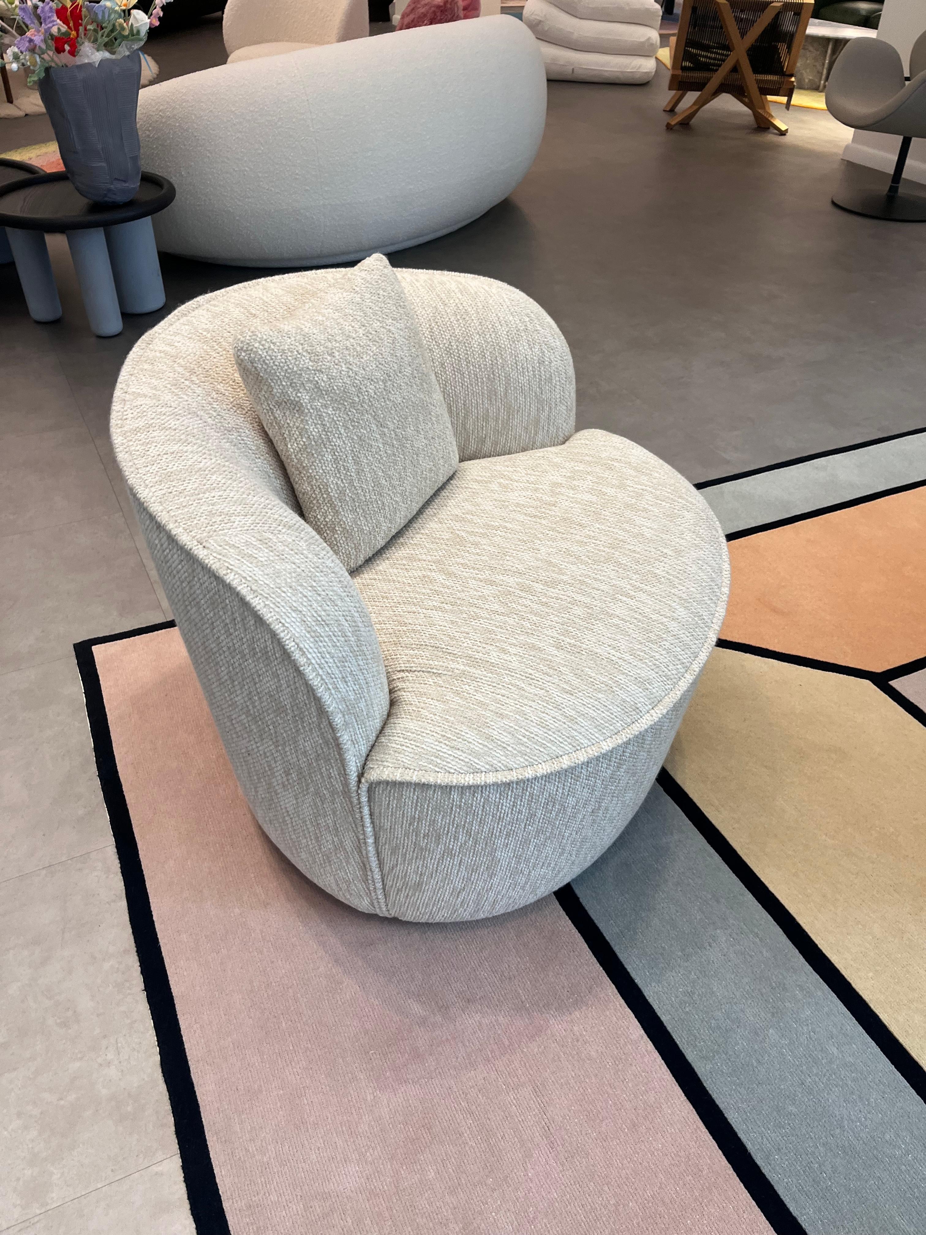 Wittmann BUN Swivel Lounge Chair by Federica Biasi in STOCK For Sale 3