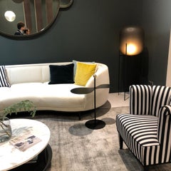 Tavolo Wittmann Helice Progettato da Jaime Hayon