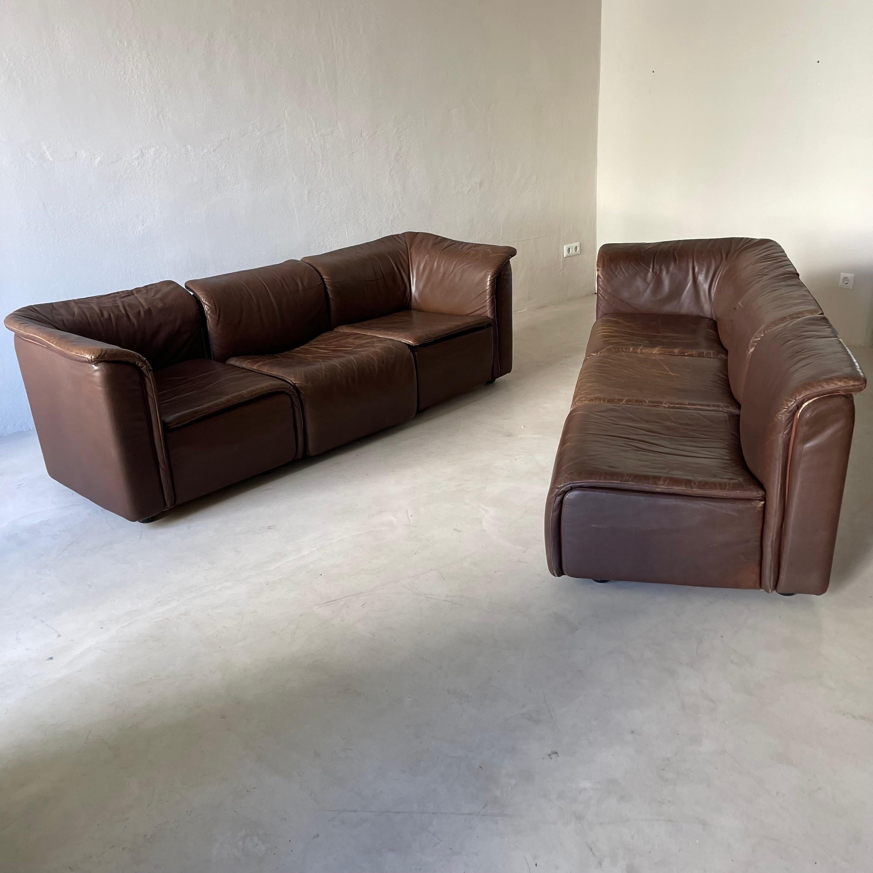 Wittmann 'Hochbarett' Sectional Sofa, Austria, 1970s In Good Condition For Sale In Vienna, AT