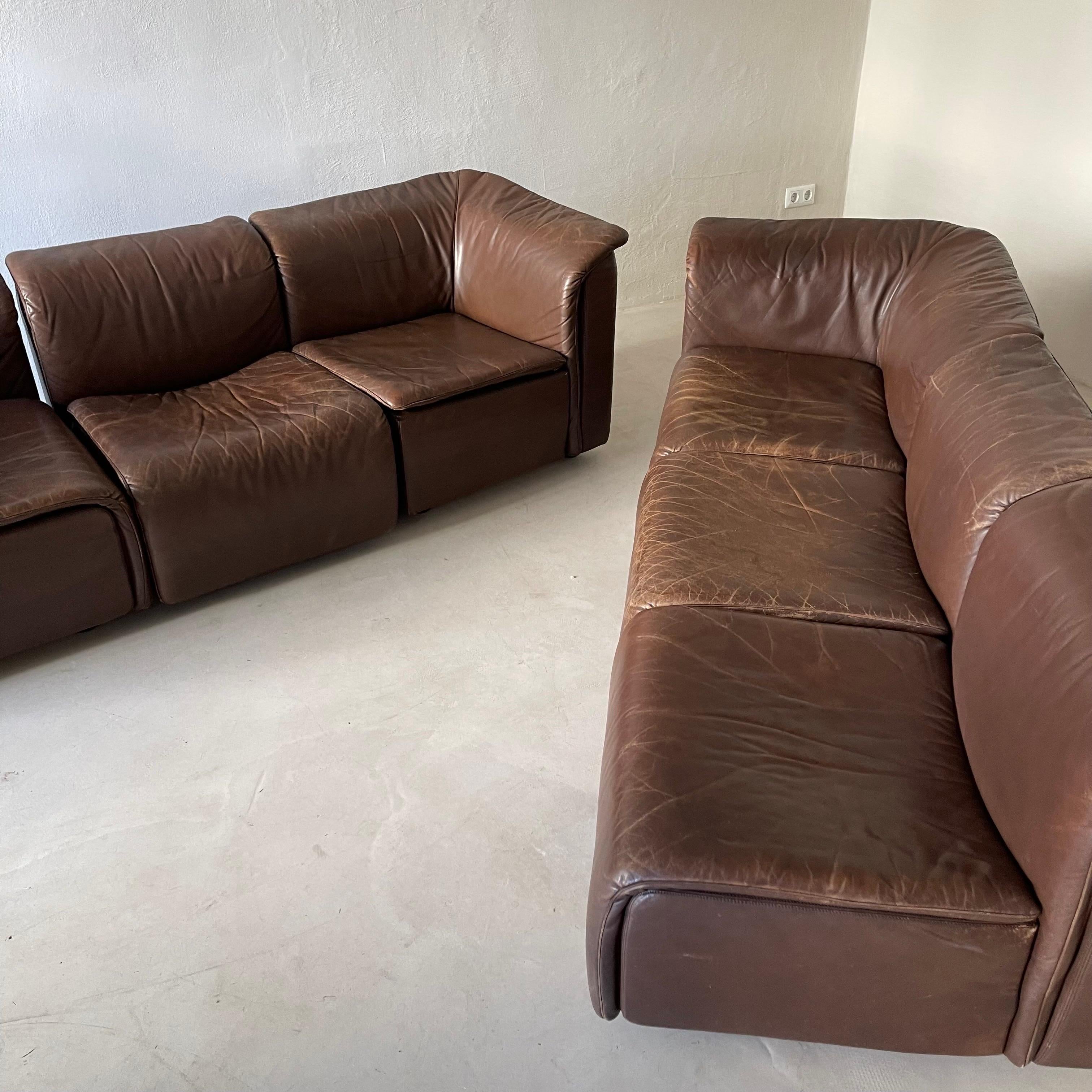 Wittmann 'Hochbarett' Sectional Sofa, Austria, 1970s For Sale 1