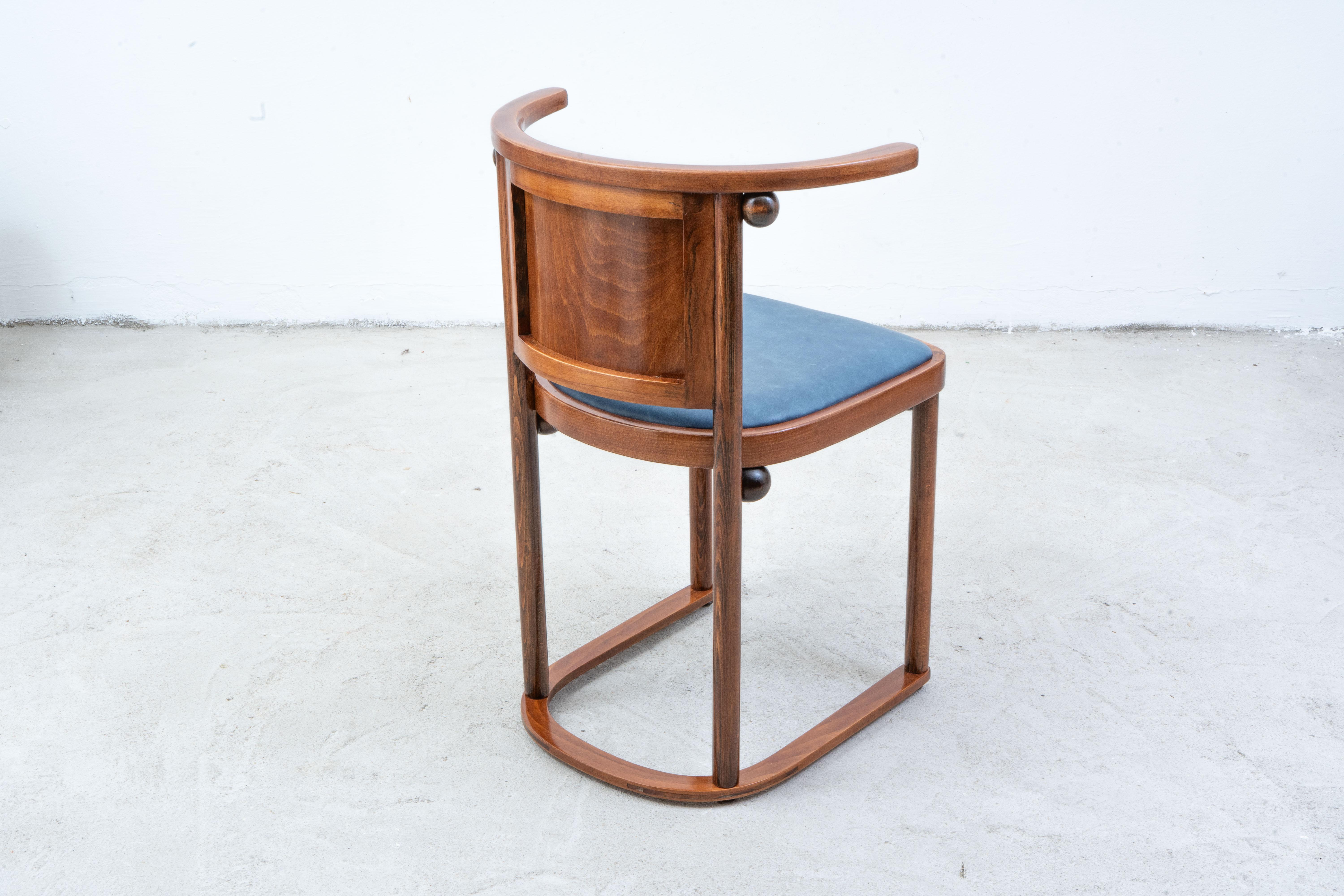 Wittmann - Josef Hoffmann - Fledermaus - Chair (6) - Beech, Leather (Ende des 20. Jahrhunderts) im Angebot