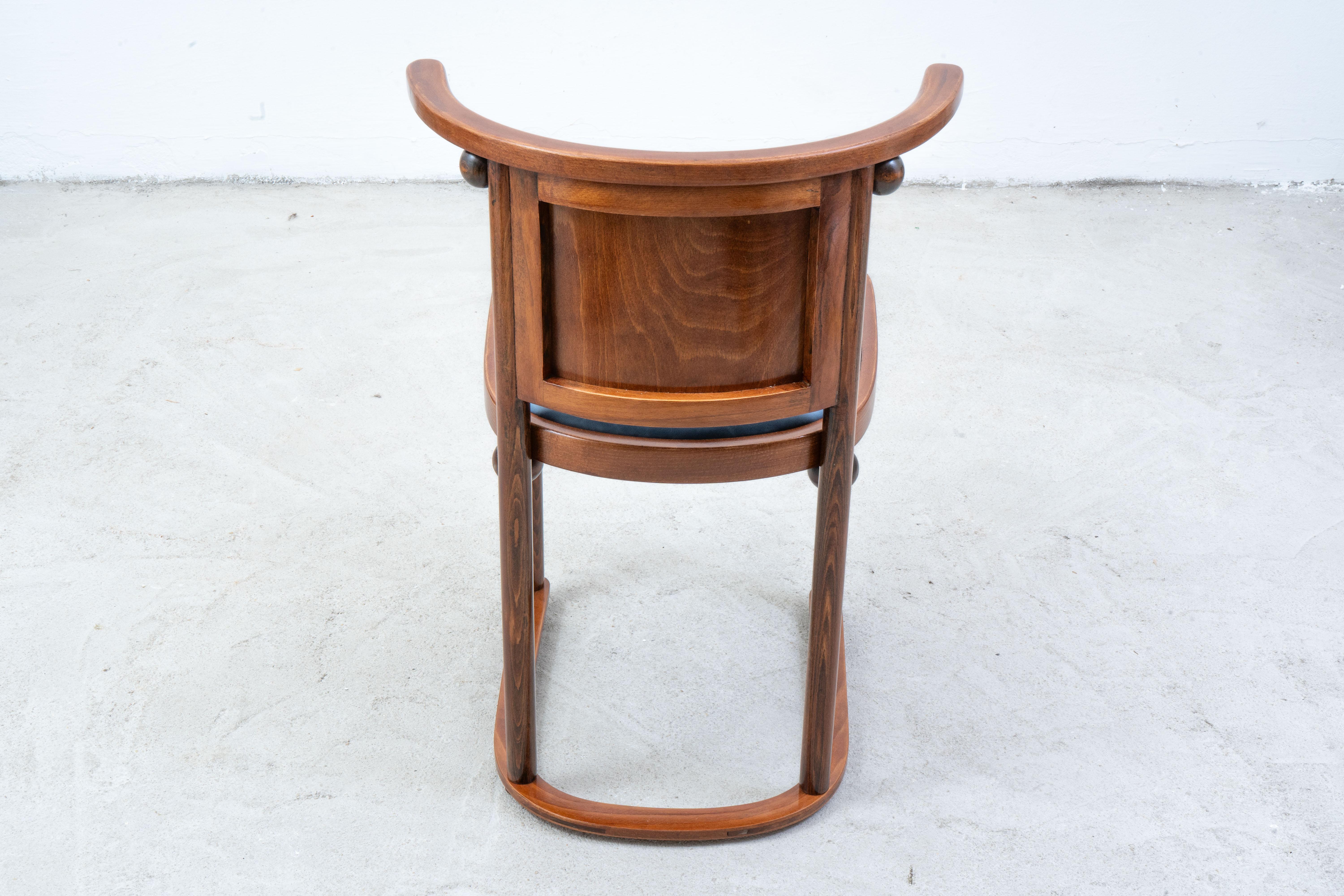 Wittmann - Josef Hoffmann - Fledermaus - Chair (6) - Beech, Leather im Angebot 1