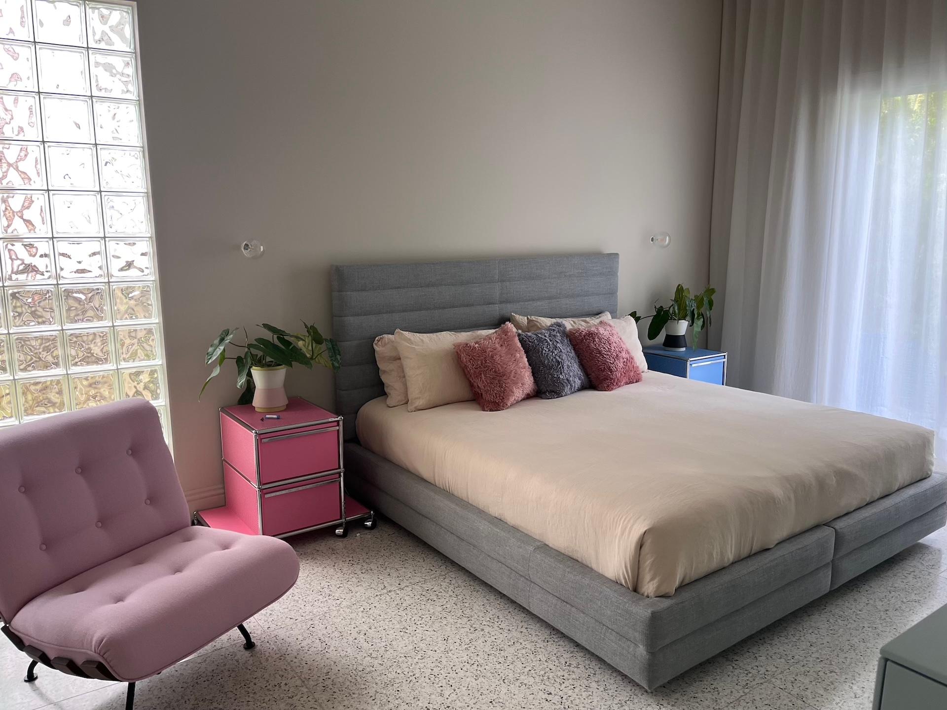 Wittmann King Size Bed Frame in STOCK For Sale 2