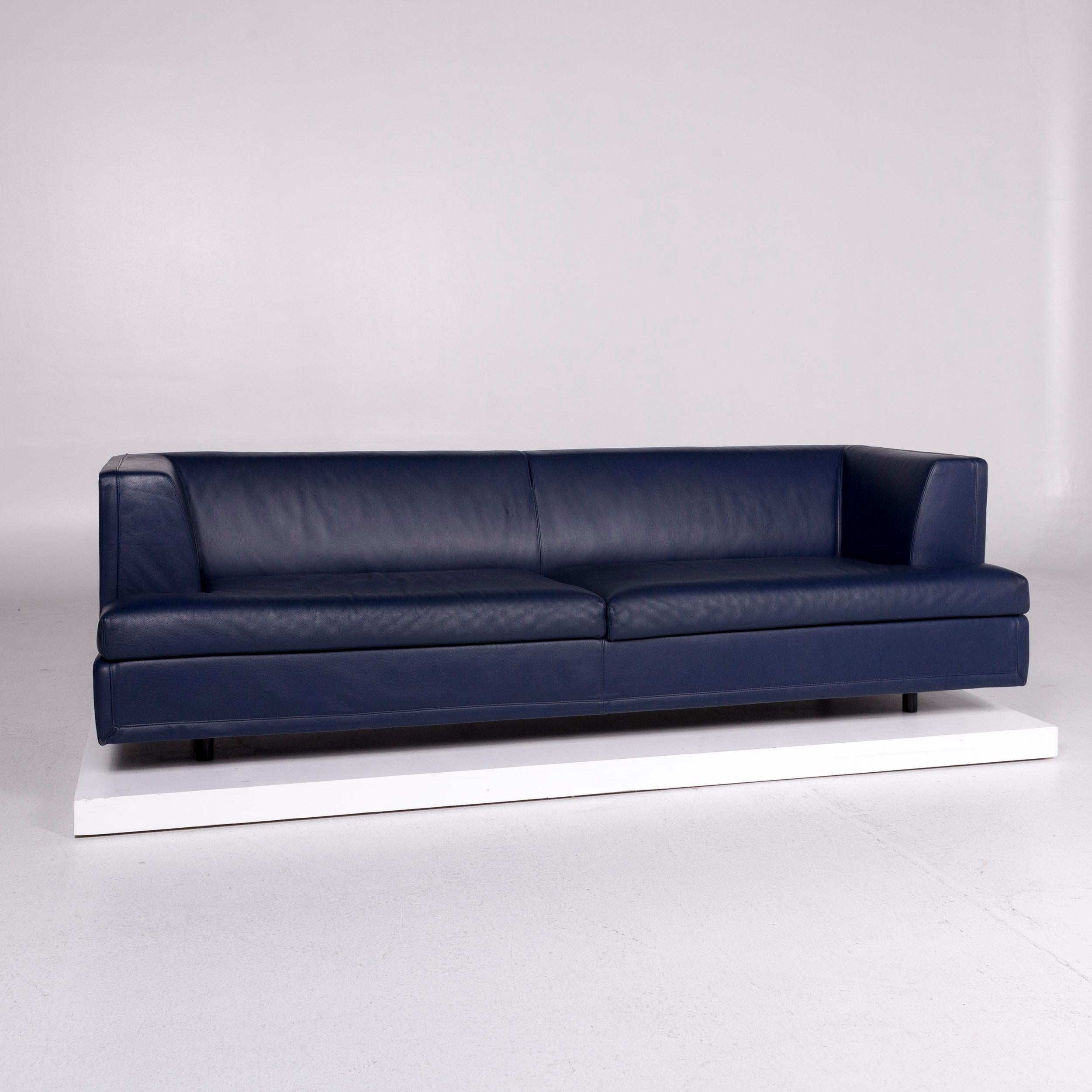 We bring to you a Wittmann La Scala leather sofa set Blue 1x three-seat 1x two-seat 1x.
 
 Product measurements in centimeters:
 
Depth 91
Width 241
Height 71
Seat-height 42
Rest-height 71
Seat-depth 61
Seat-width 194
Back-height 31.
  