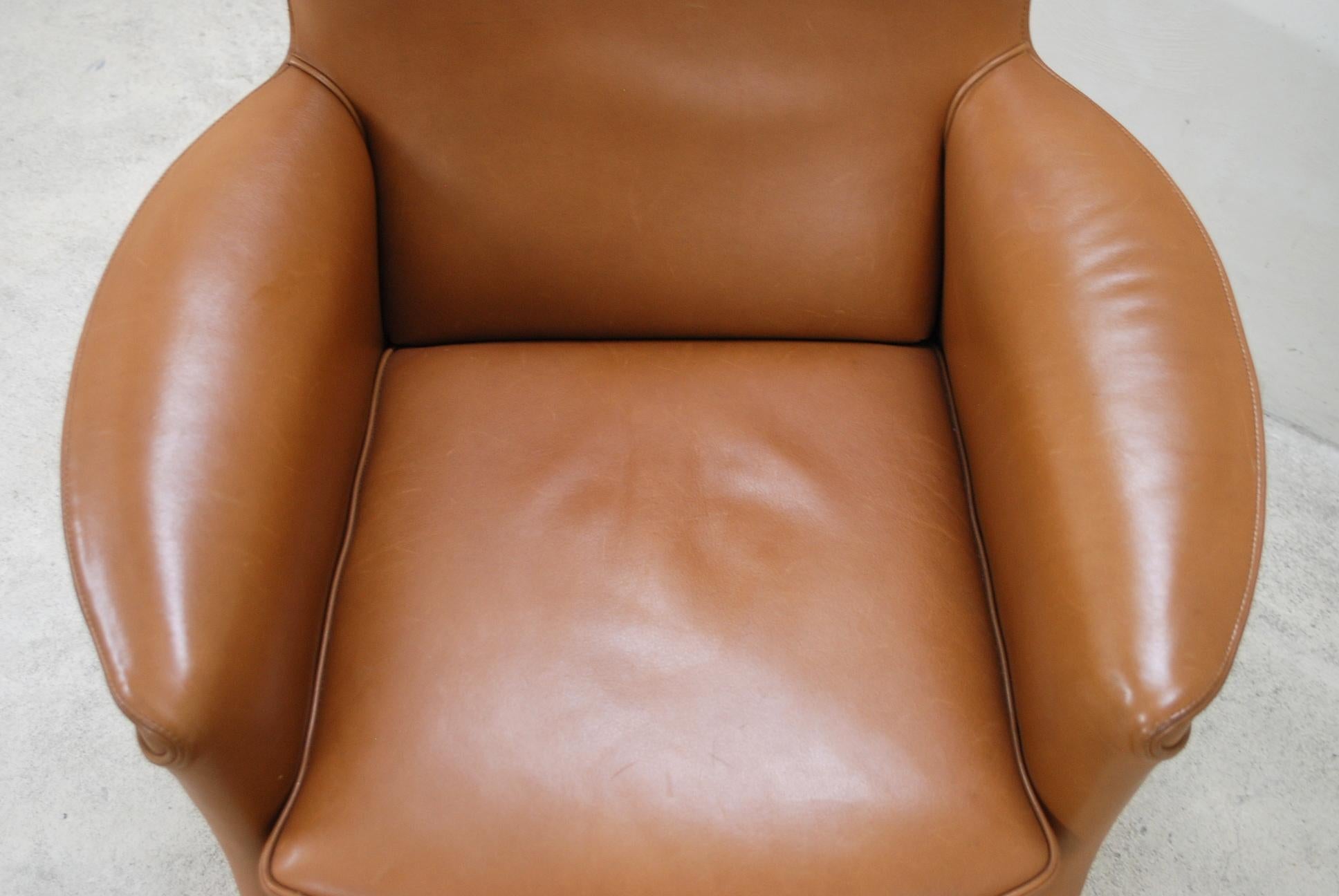 Modern Wittmann Leather Armchair Chair Model Alta Design by Paolo Piva