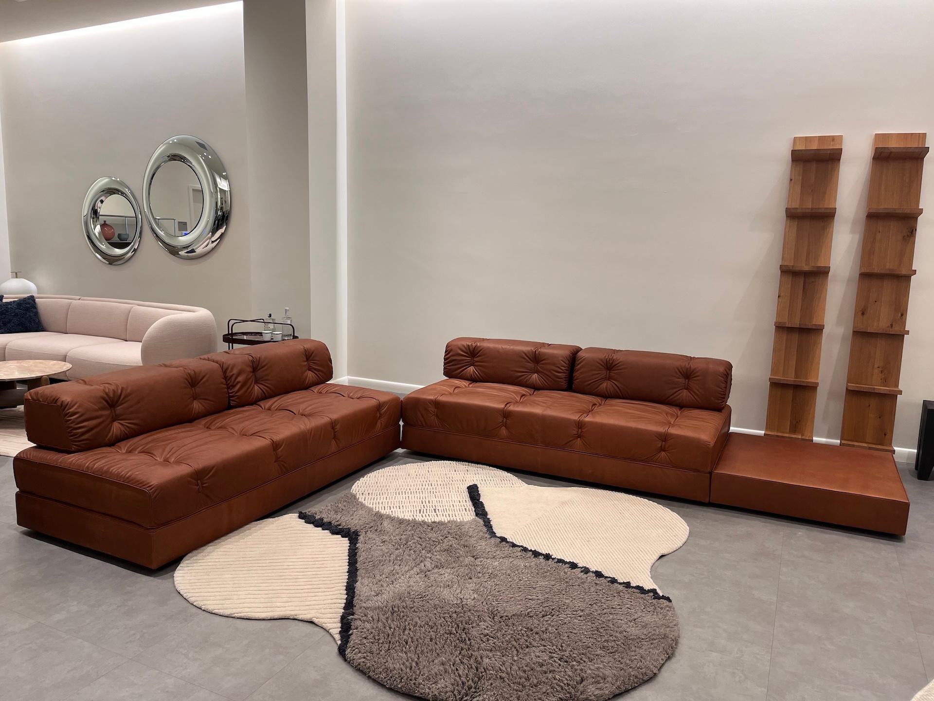 Contemporary Wittmann Leather Atrium Sofa Beds by Wittmann Workshop in STOCK For Sale