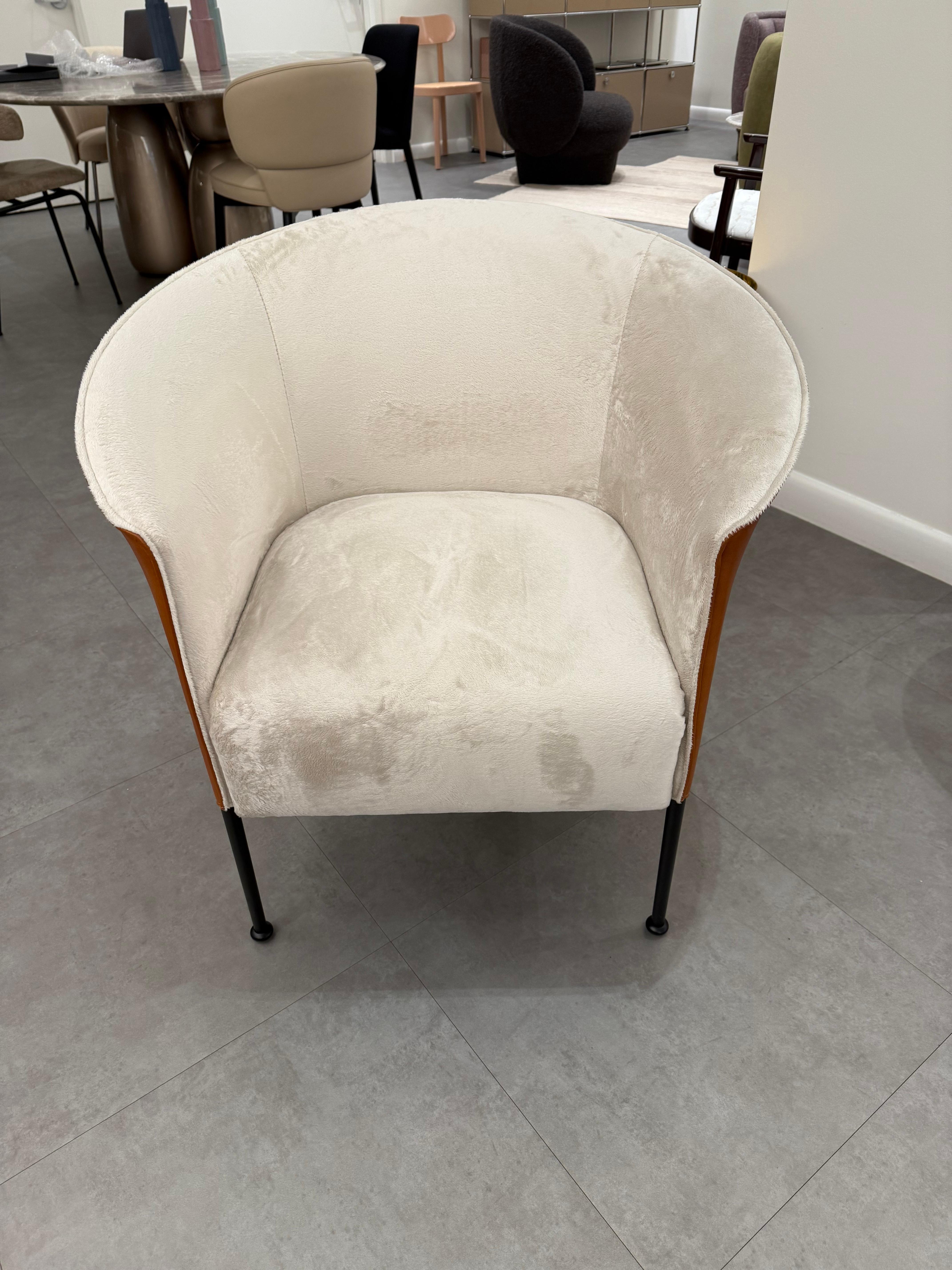 Contemporary Wittmann Lilian Lounge Chair by Wittmann Workshop in STOCK For Sale