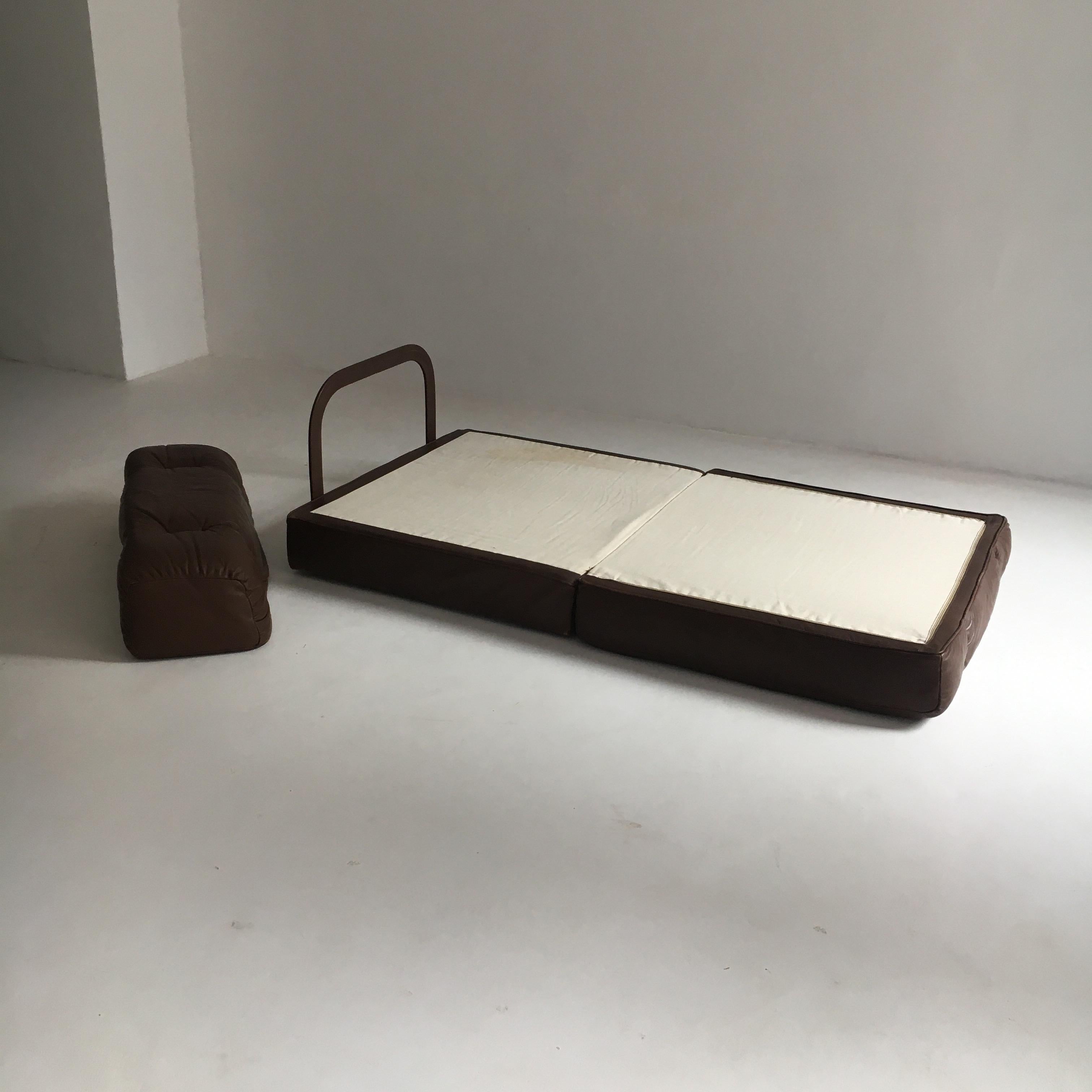 Wittmann Atrium Lounge Chair Convertible Daybed, Austria, 1970 For Sale 1