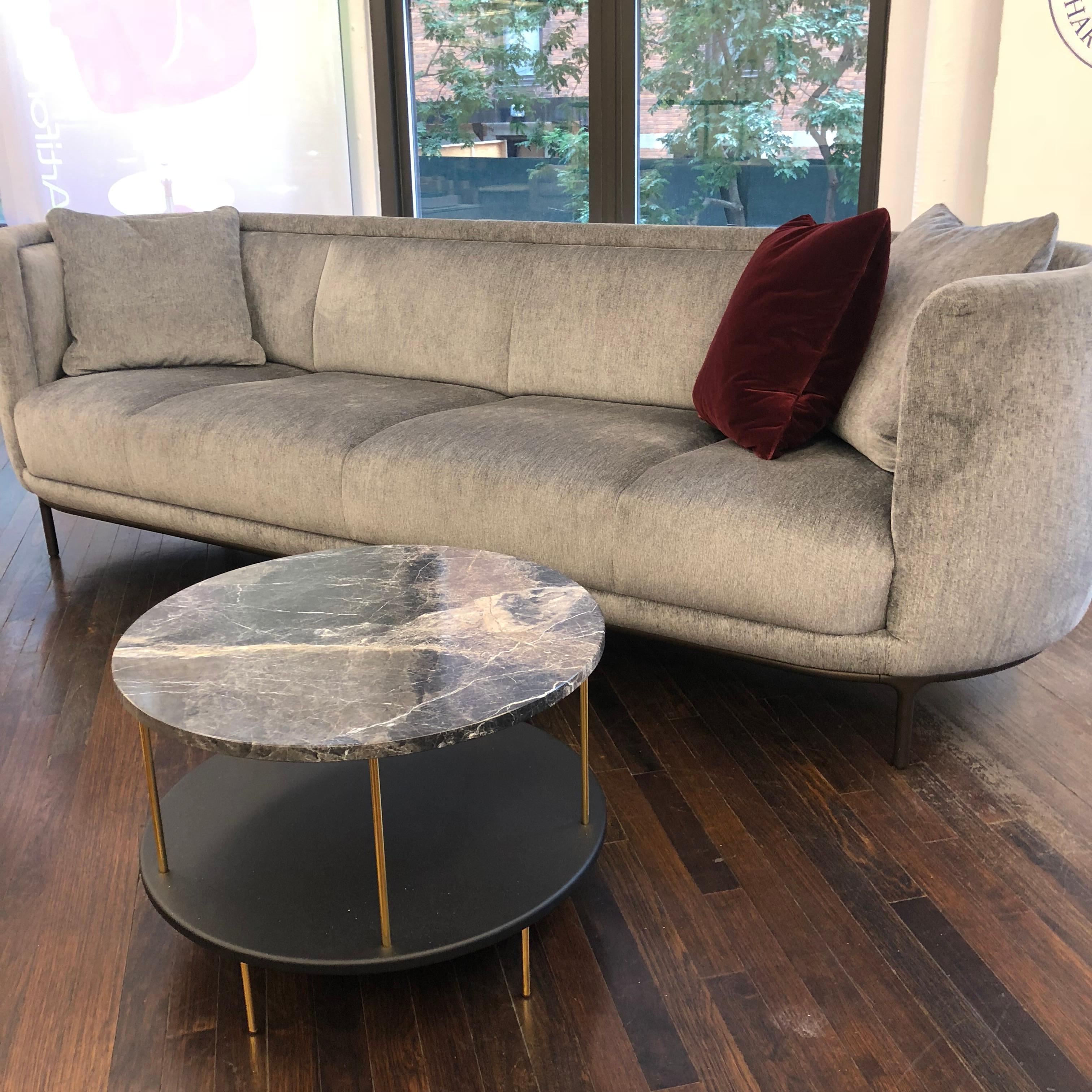 The DD table brings refinement to any furnishings with its playful use of precious materials and the subtle break in the lines. Two table tops, the bottom covered with leather, the top in marble, connected with aluminum rods. They are offset,