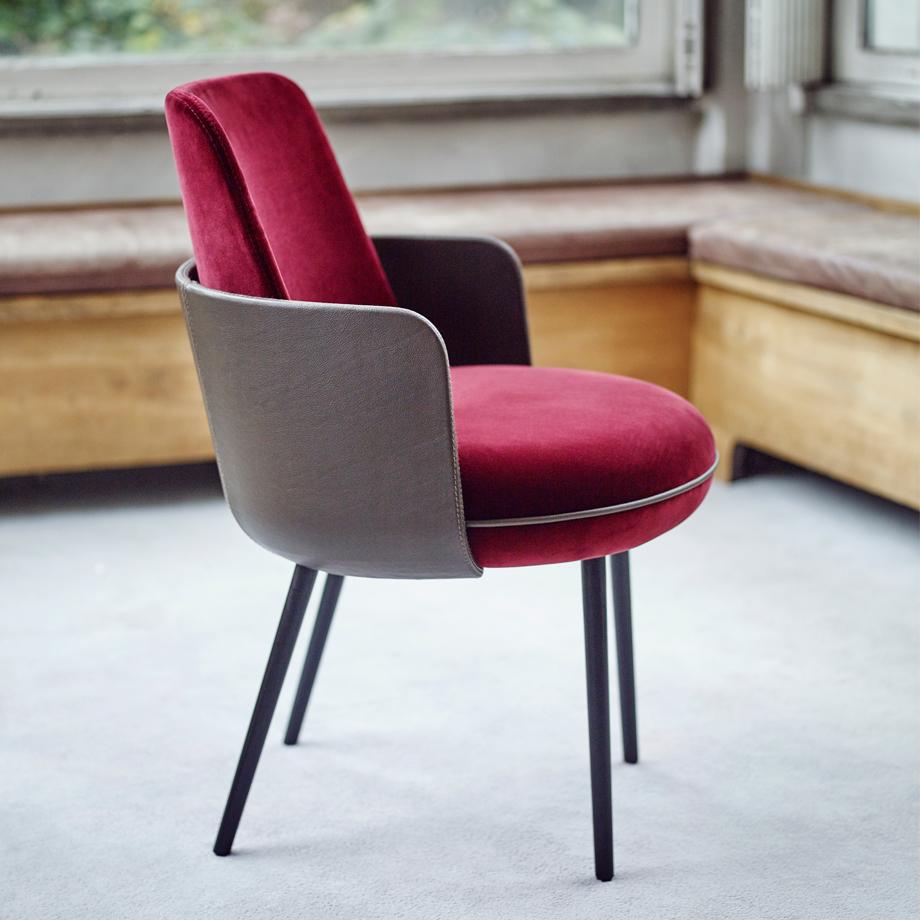 Customizable Wittmann Merwyn Armchair with Wooden Legs by Sebastian Herkner For Sale 4